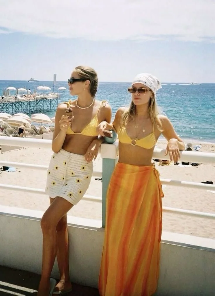 Beach vibes pose.jpeg