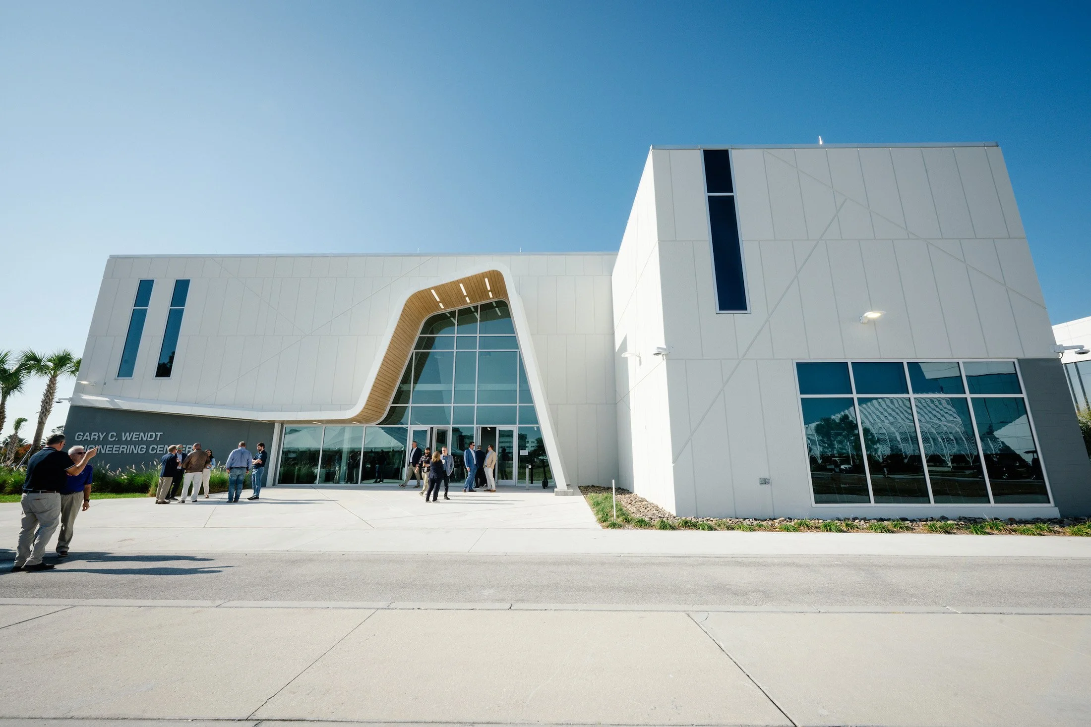 Back to School: Florida Engineering Schools Rise to the Challenge of a Changing Industry