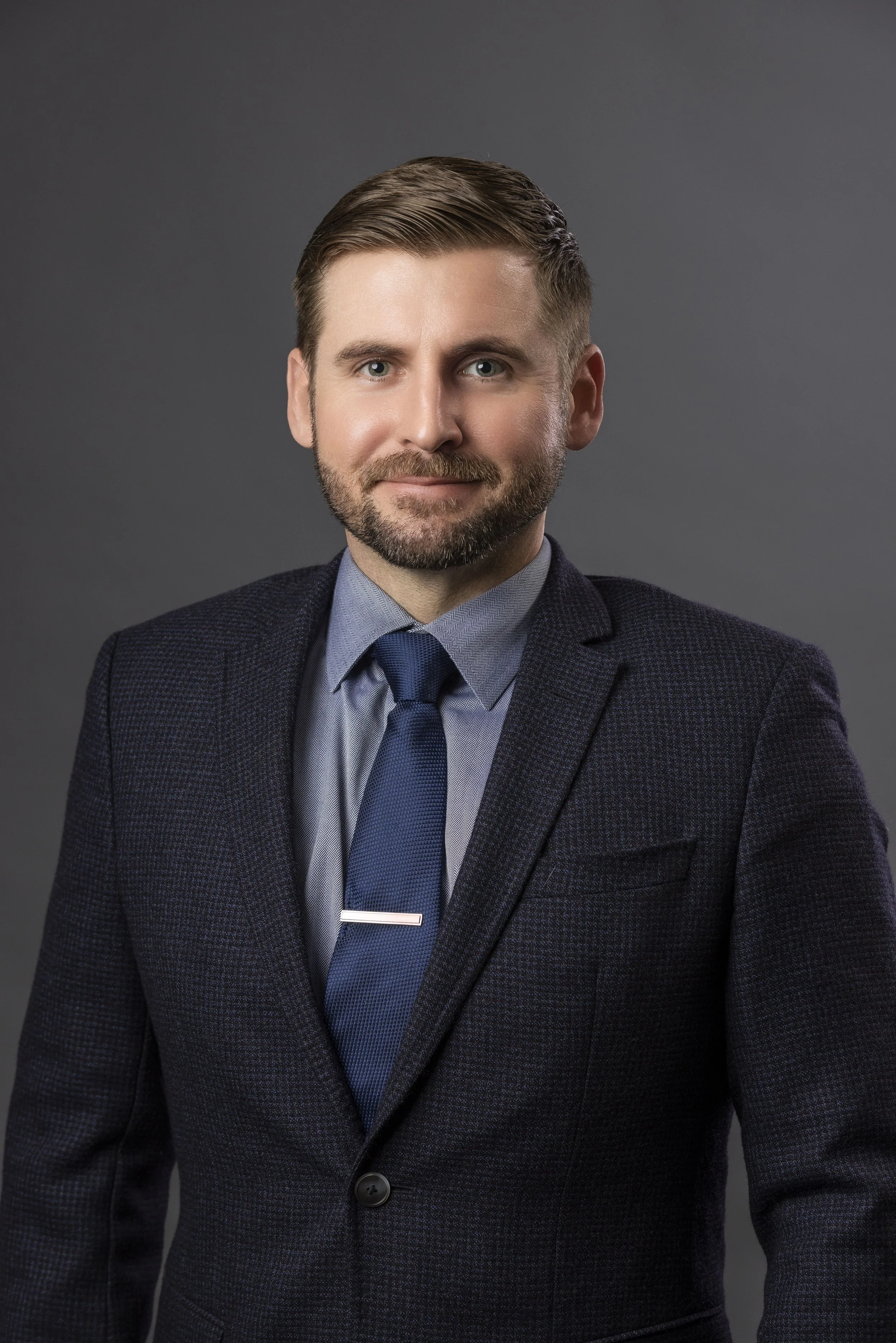 Josh Nolin Headshot.jpg