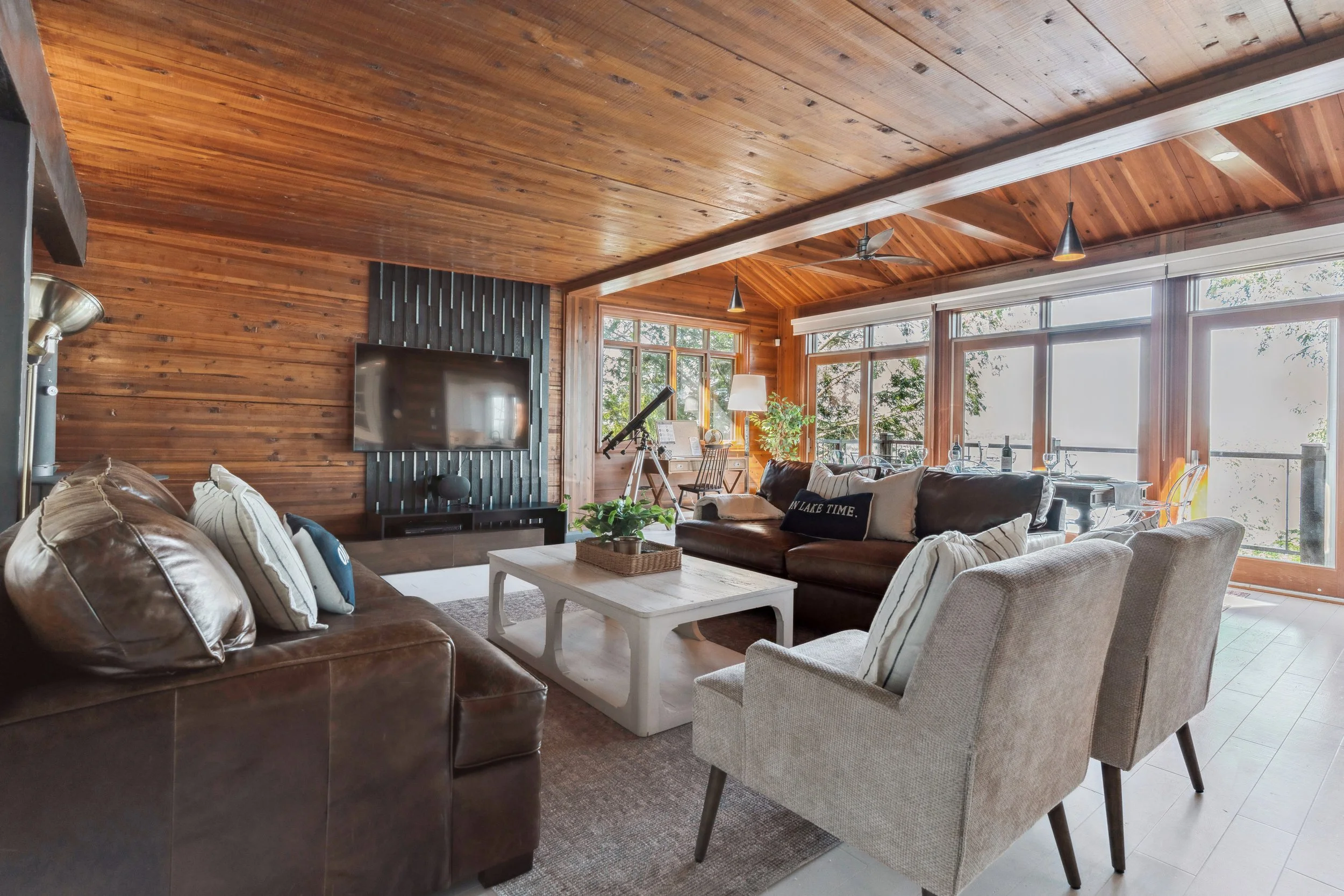 16-Muskoka Rd 117 Unit 3-4.jpg