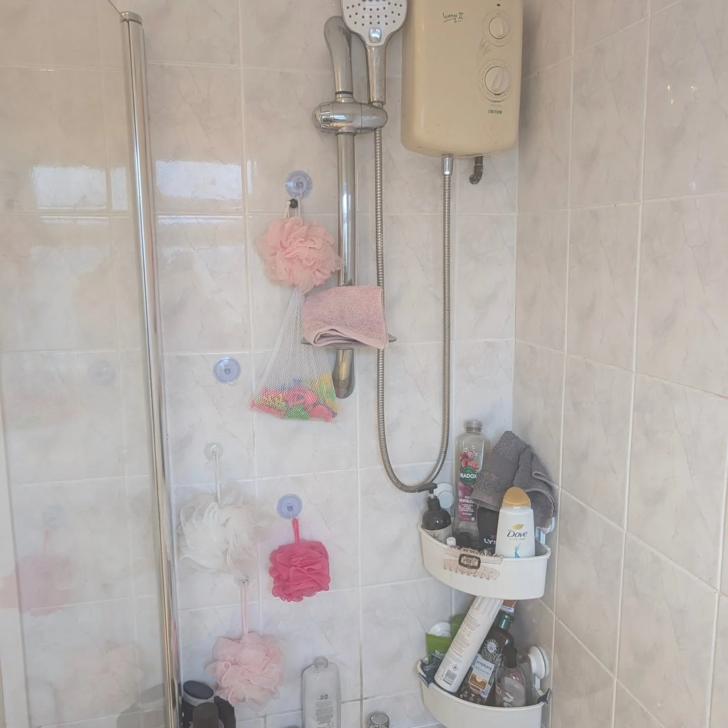 Before ➡️ After 🚿

Out with the old electric shower, in with a modern rainfall shower system &ndash; installed straight and true using laser levelling for perfect alignment.

Clean finish.
No shortcuts.
Built to last.
Another bathroom upgrade comple