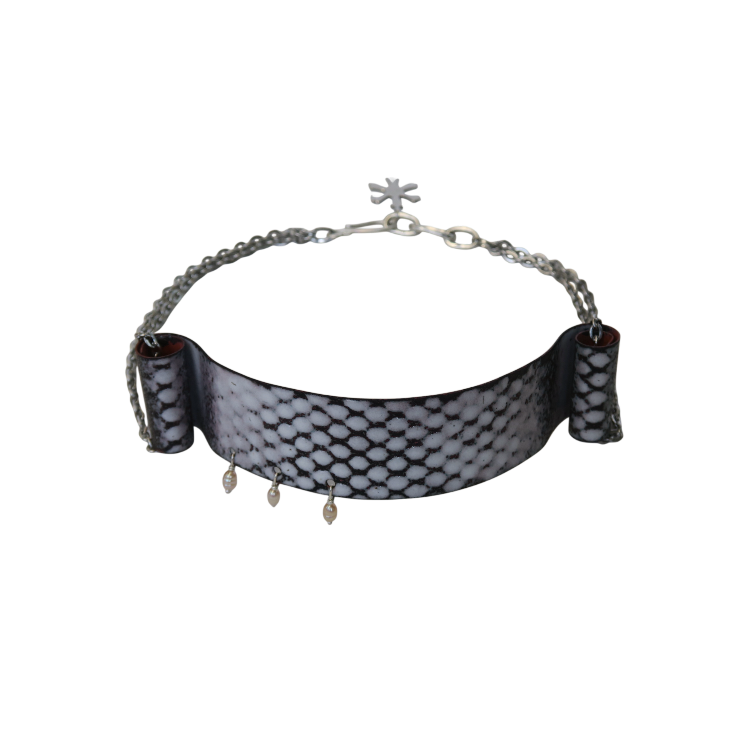 "sap" choker
