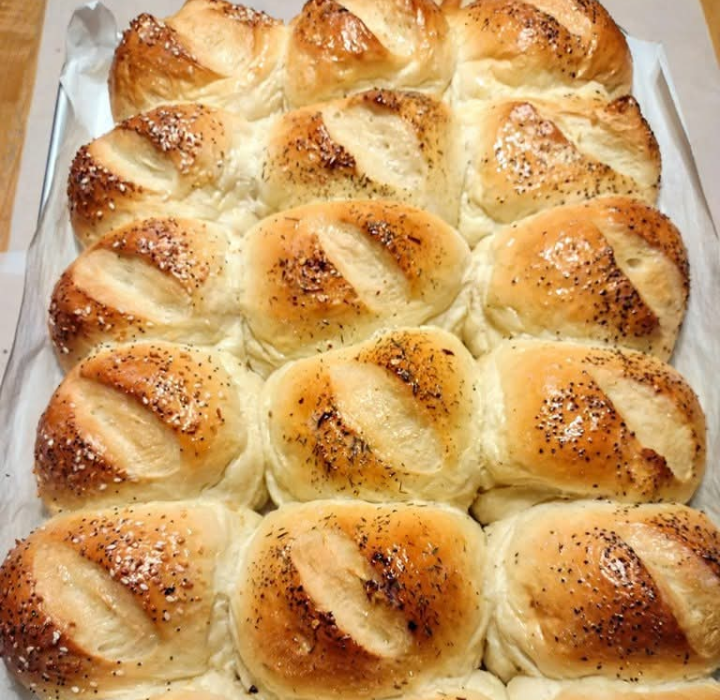 Milk bread dinner rolls 12 count