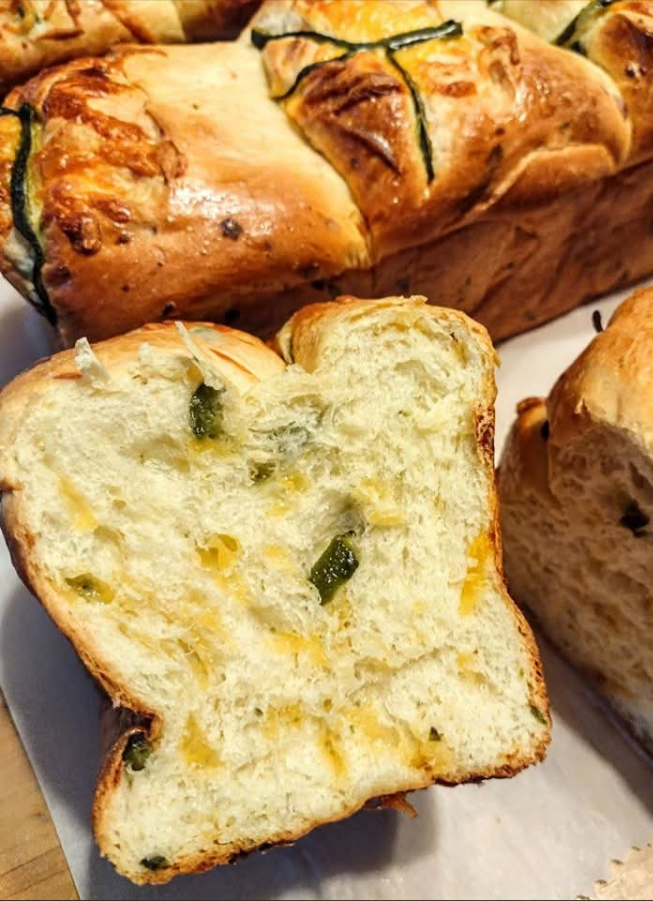 Jalapeno cheddar milk bread loaf