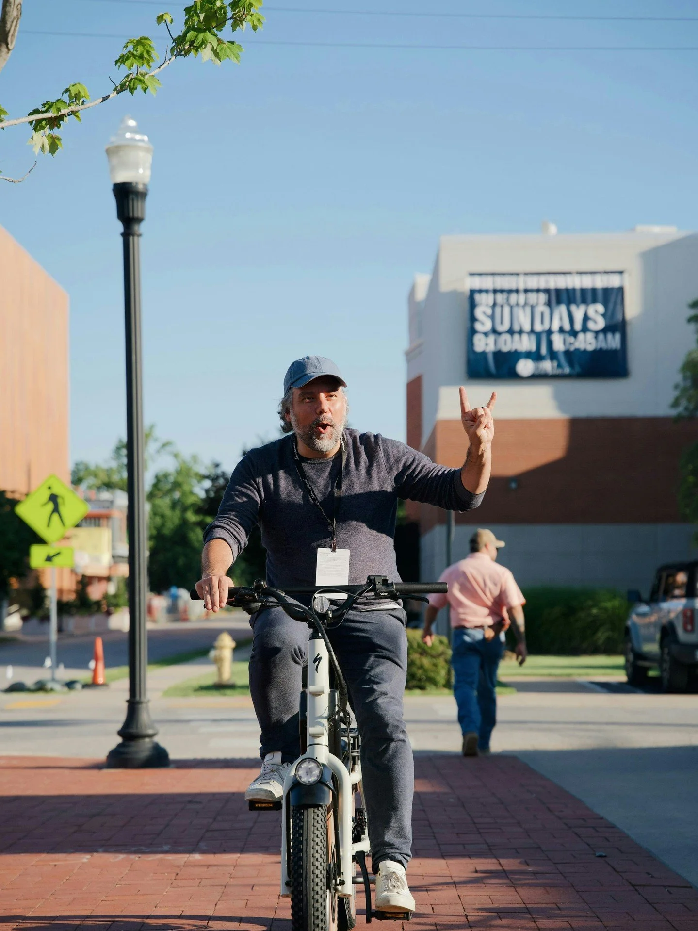 Where are you biking to this weekend?

Whether it&rsquo;s a favorite coffee shop, a park, or just around your neighborhood, we want to hear where your wheels are taking you. Share your plans and any tips for biking in the cooler months. 

Let&rsquo;s