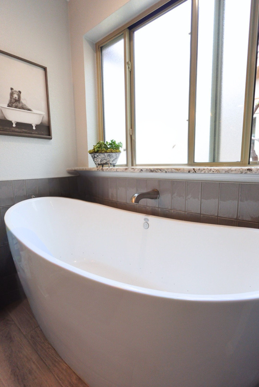 Bathtub 4.png