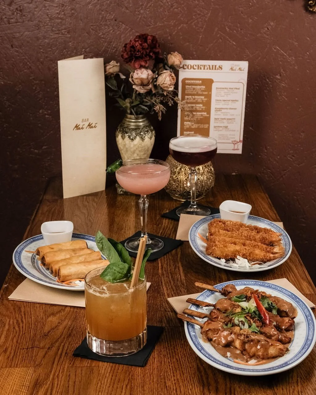 A little bit of everything
#barmaimai #cocktailbaramsterdam #depijp #barbites