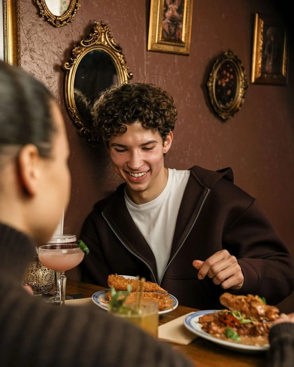 No plans today? Come by!
#barmaimai #amsterdamhotspot #sundayfood #depijpamsterdam