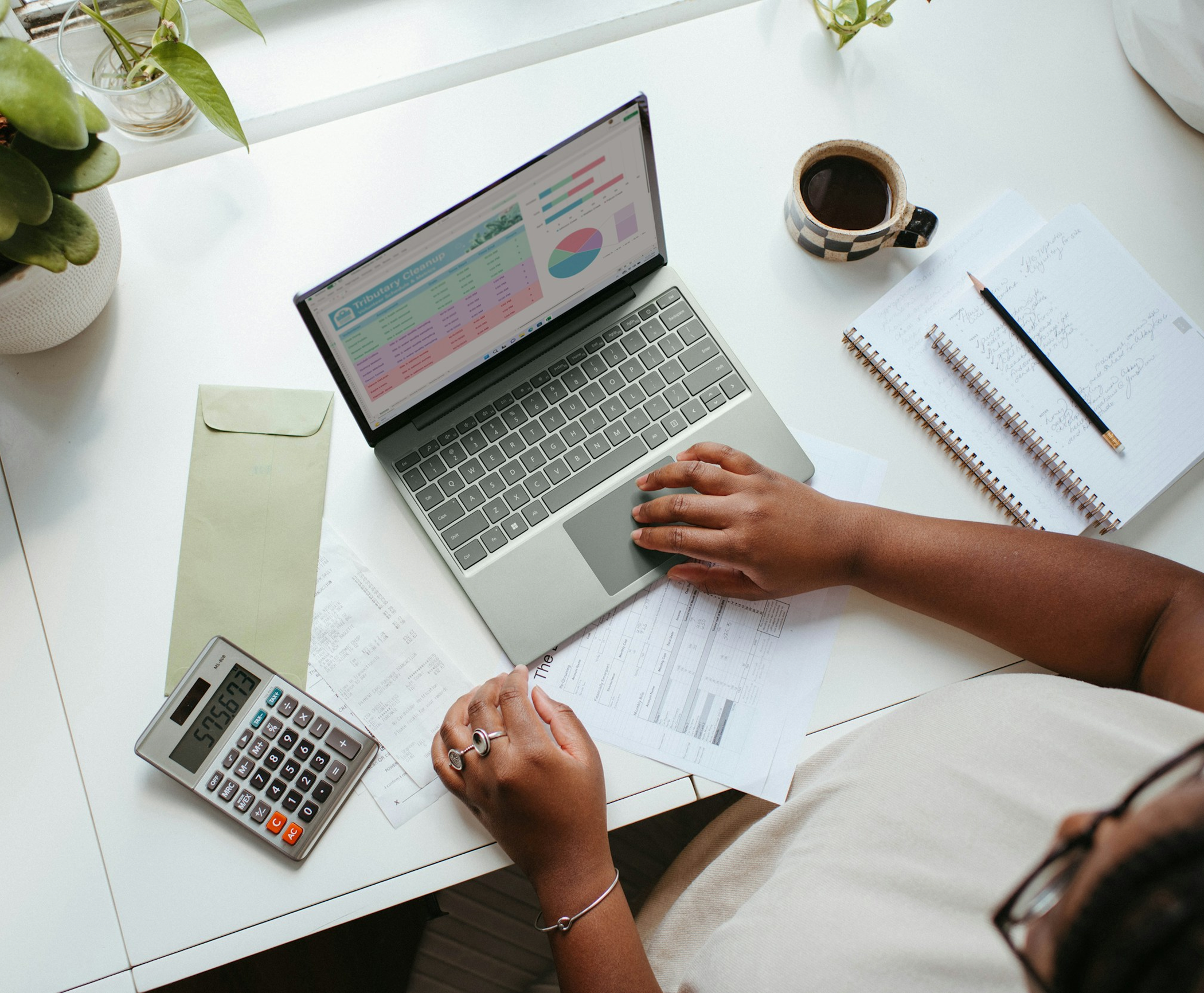 TFSA vs RRSP vs Both. What’s Best for Me?