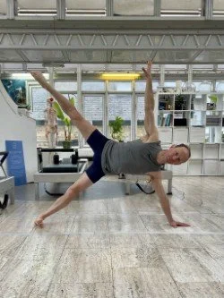 Original Joe: Balancing, Standing, Punching