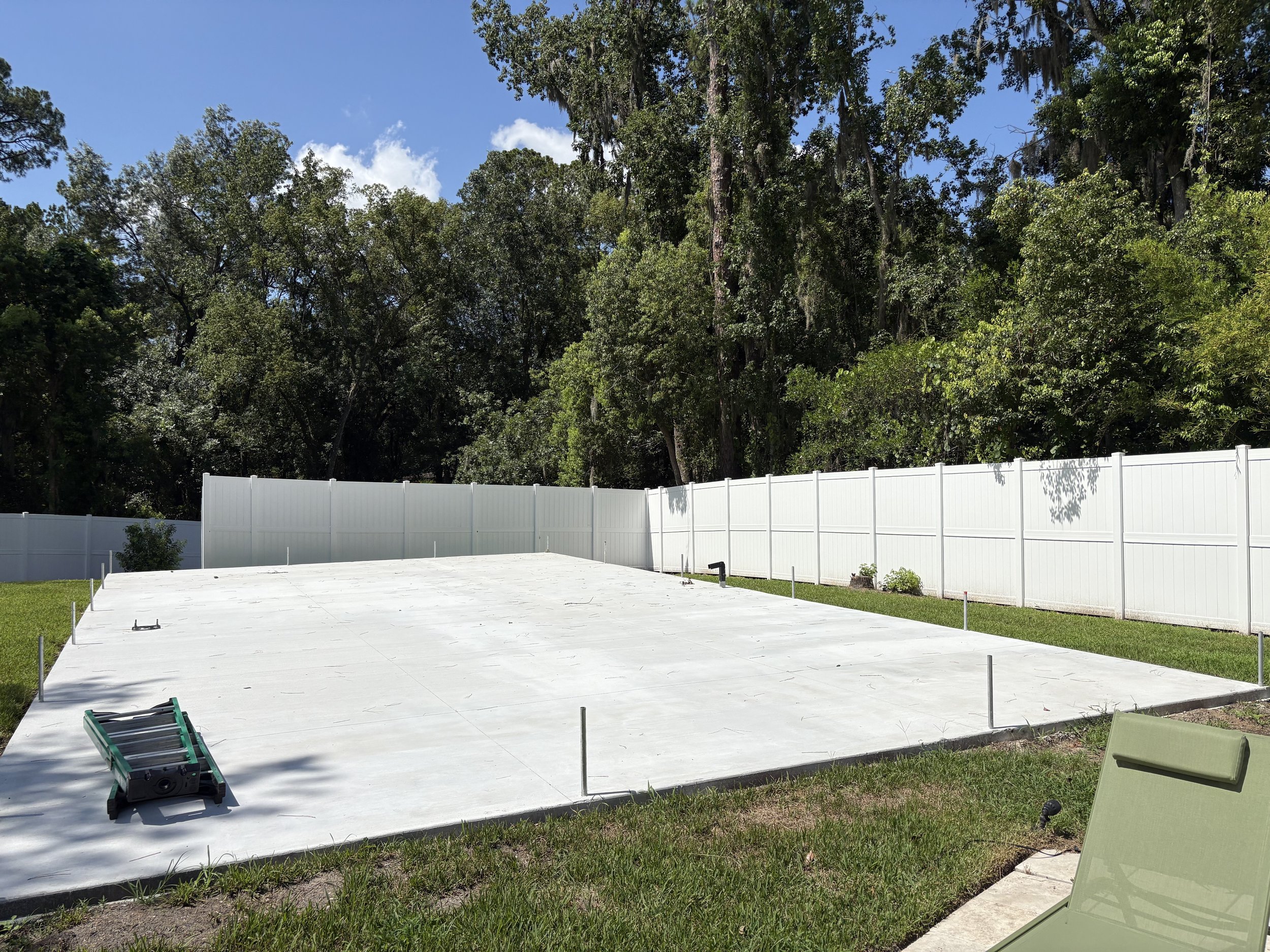 Jax slab poured and anchors set.
