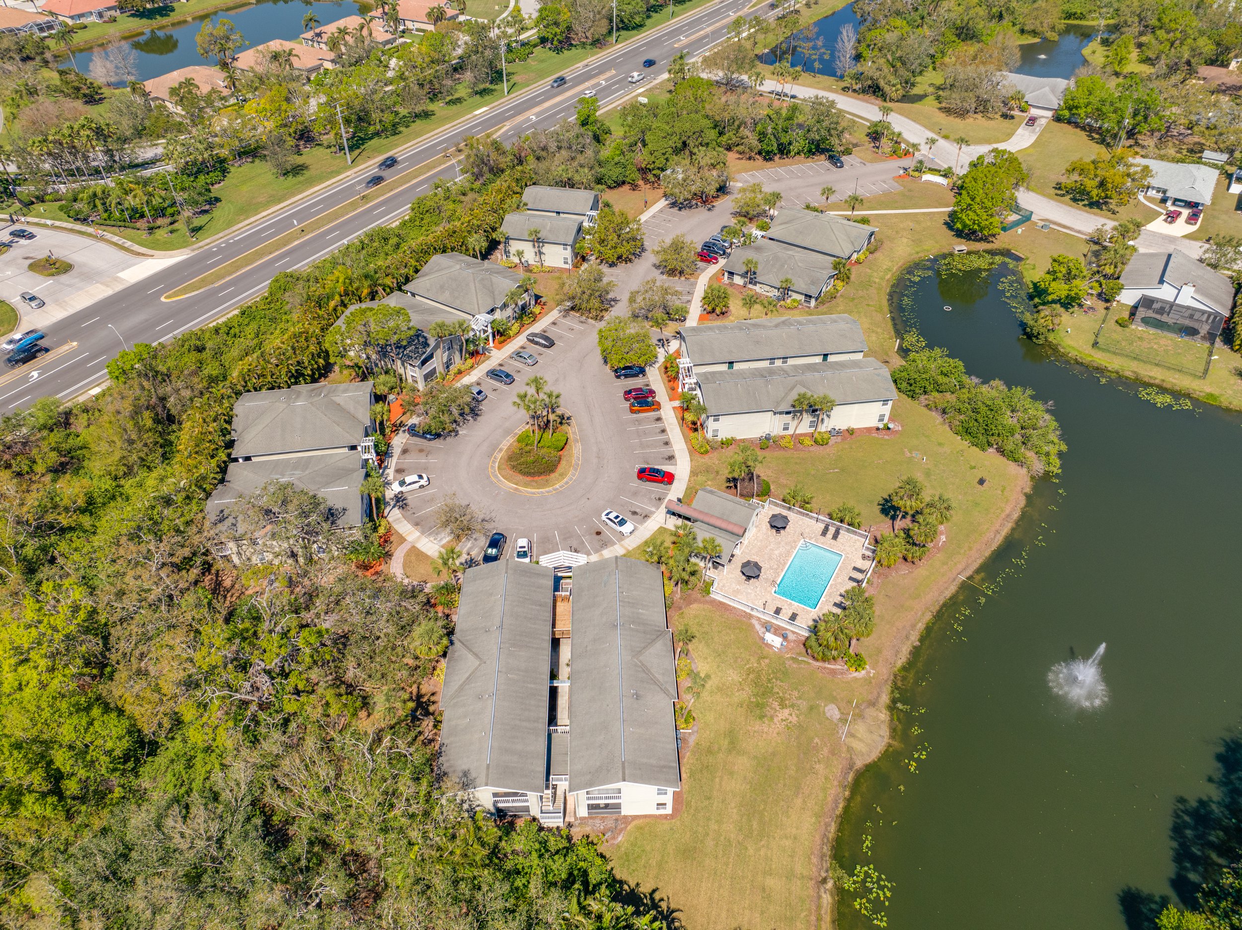 8127 45th Ct E Sarasota Aerial-11.jpg