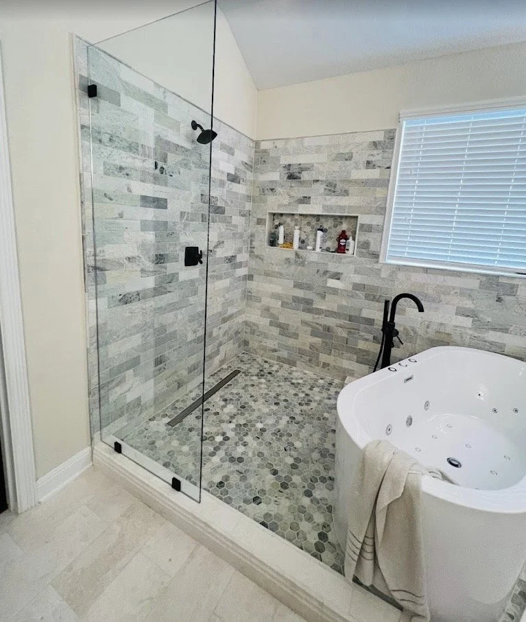 The Woodlands TX Shower Glass. Frameless shower glass. Modern shower