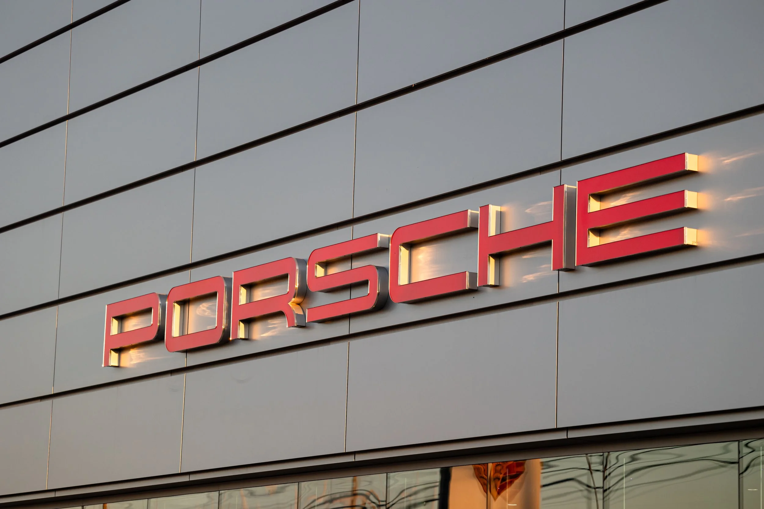 2024-11-08 - Corporate - Ray Catena Porsche-0076.jpg