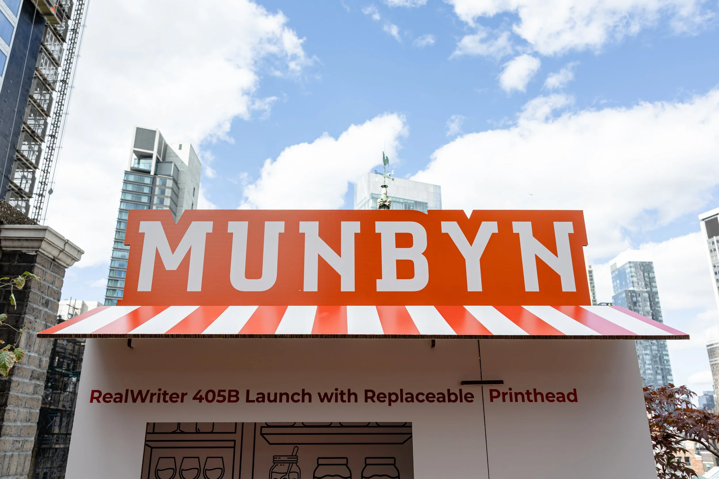 2025-10-10 - Corporate - Munbyn-0001.jpg