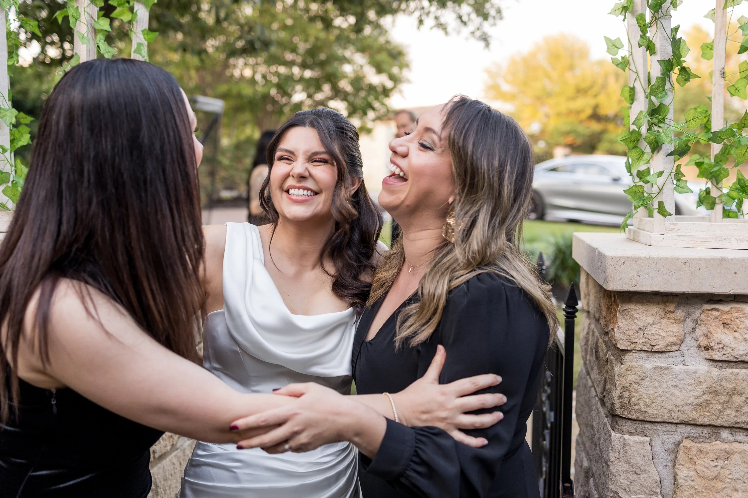 candid wedding photography in Austin Tx, with Gypc Girl Photography