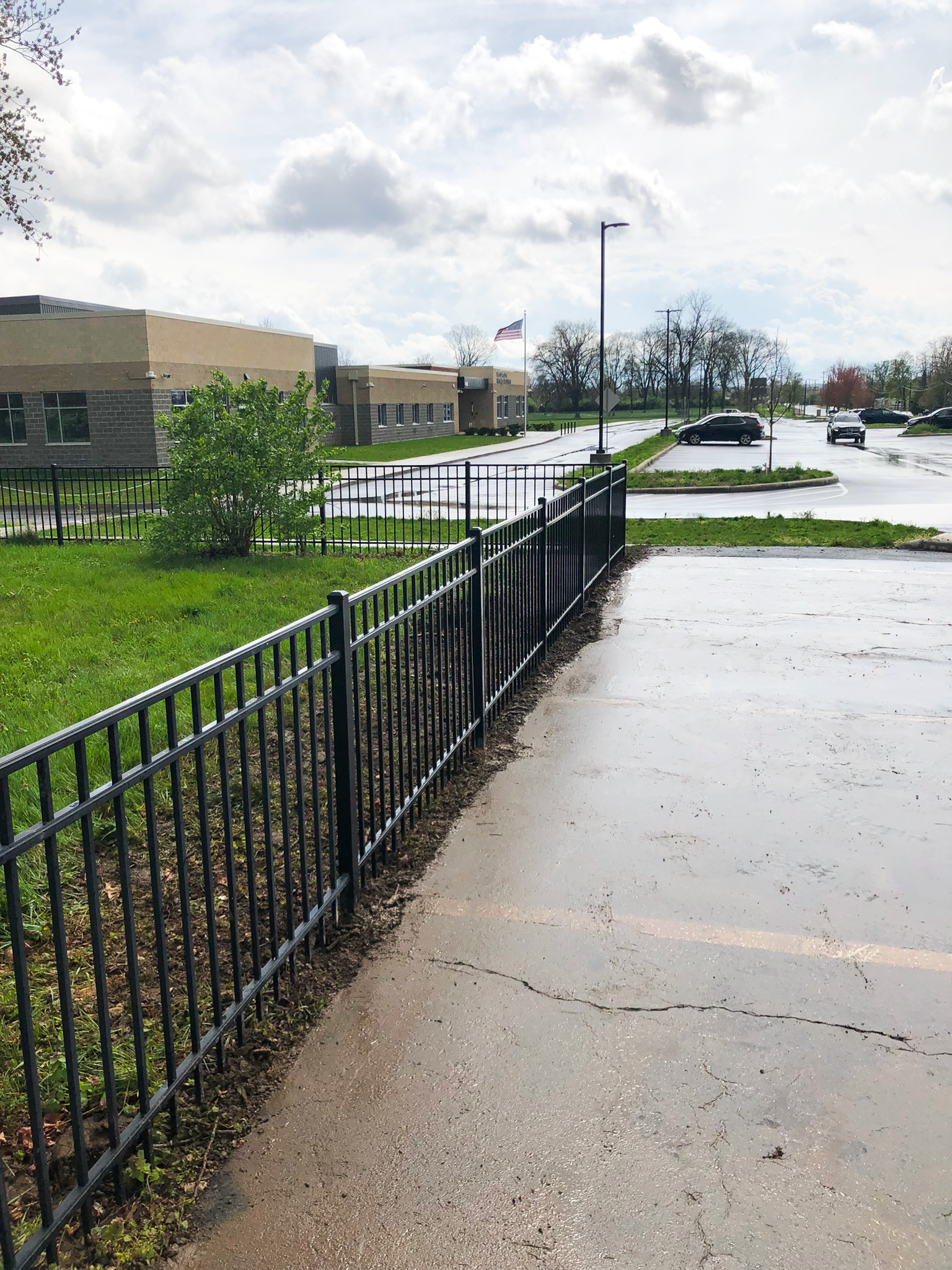 Aluminum 3 Rail Fence Repair (After)