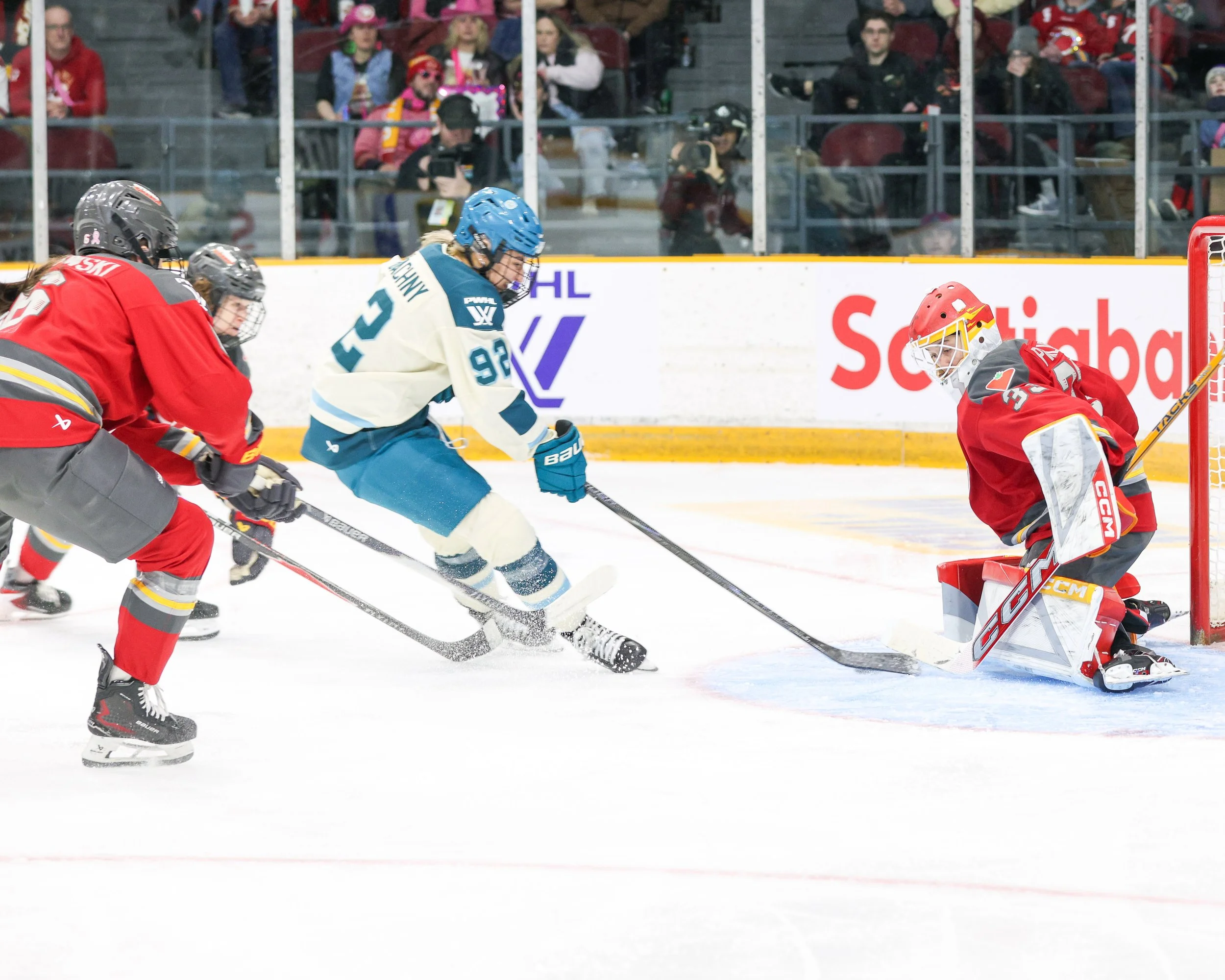 20260408_PWHL_STvsOC-07183.jpg