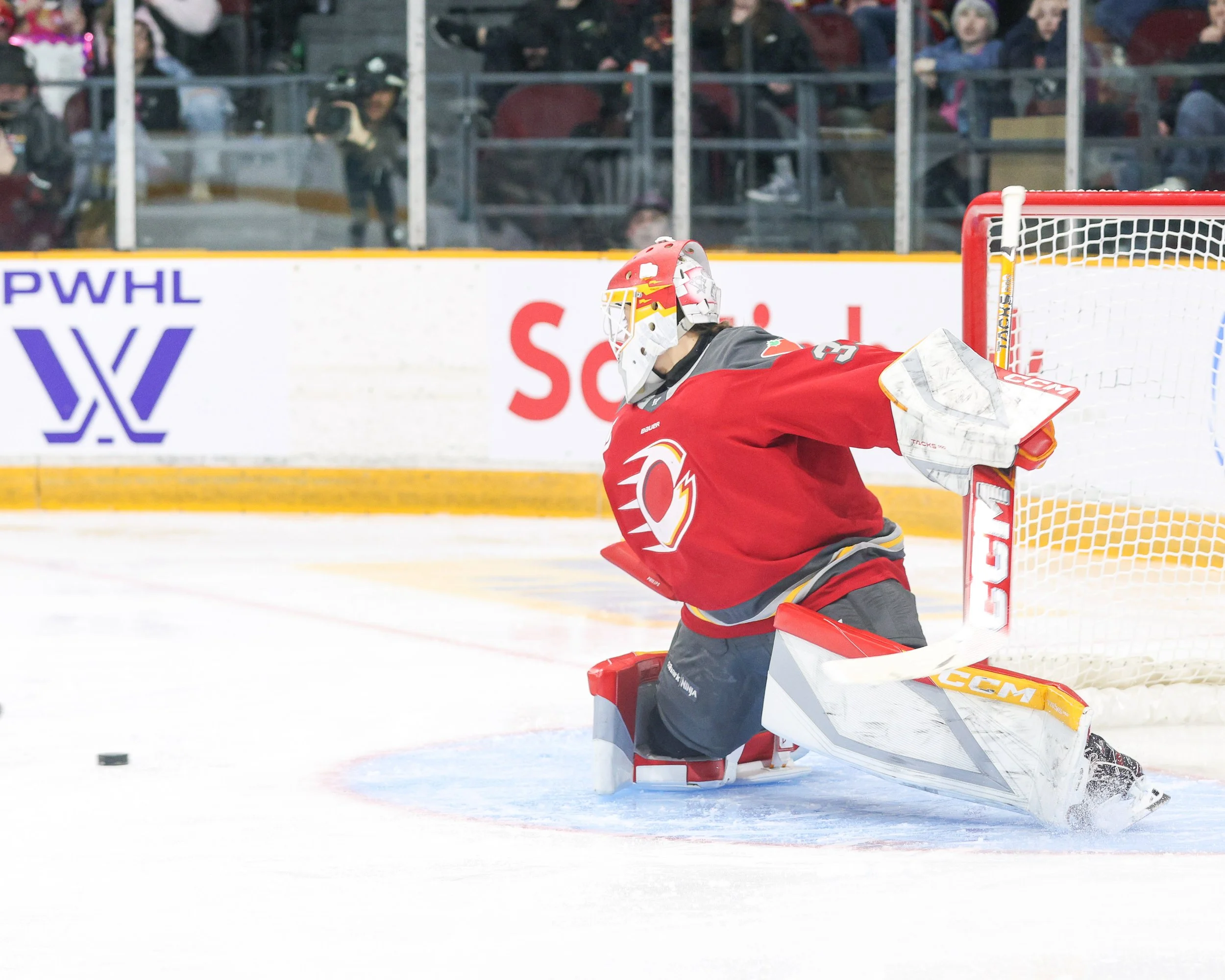 20260408_PWHL_STvsOC-07018.jpg
