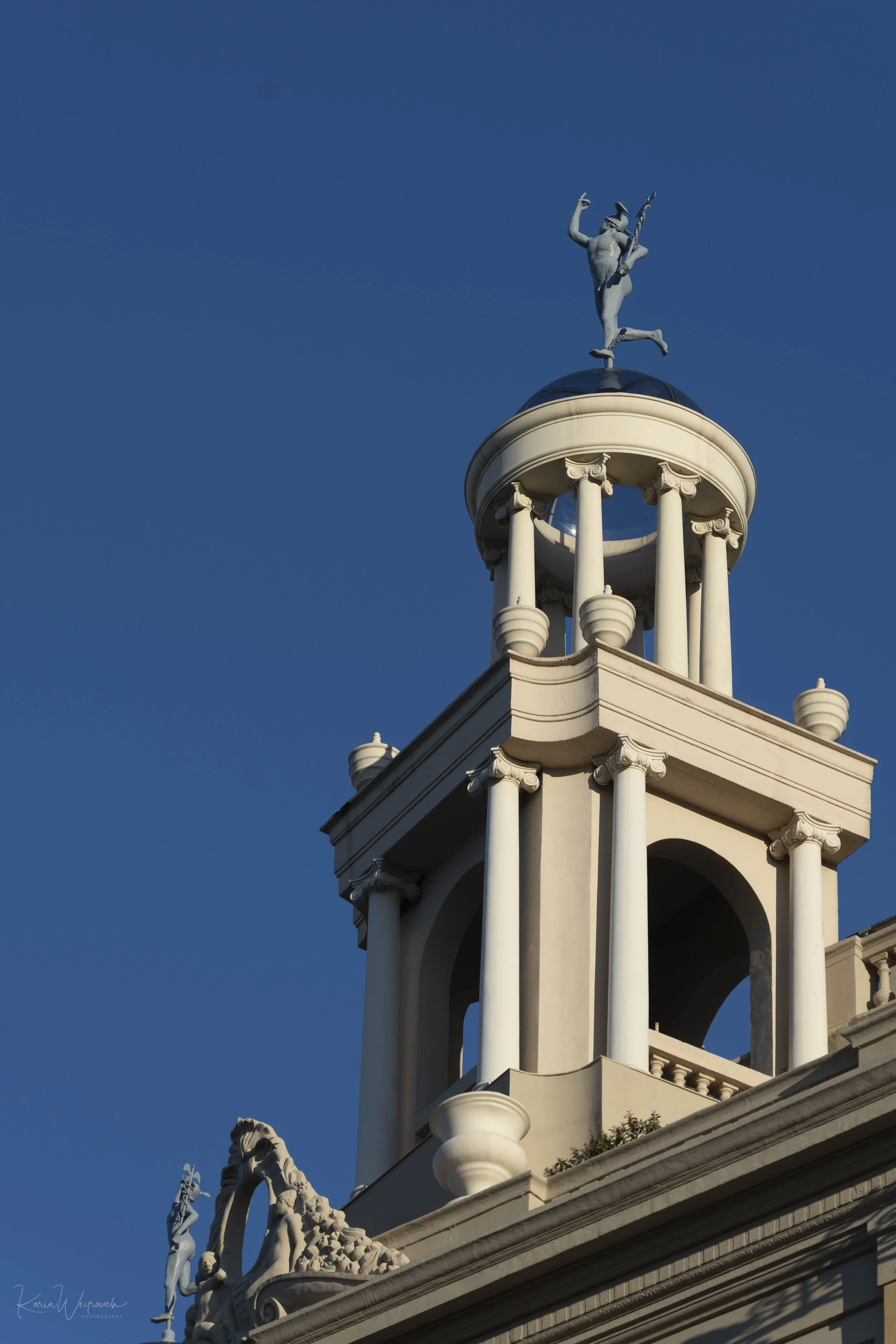 2025-04-20 BCN Cupulas   KCW2954.jpg