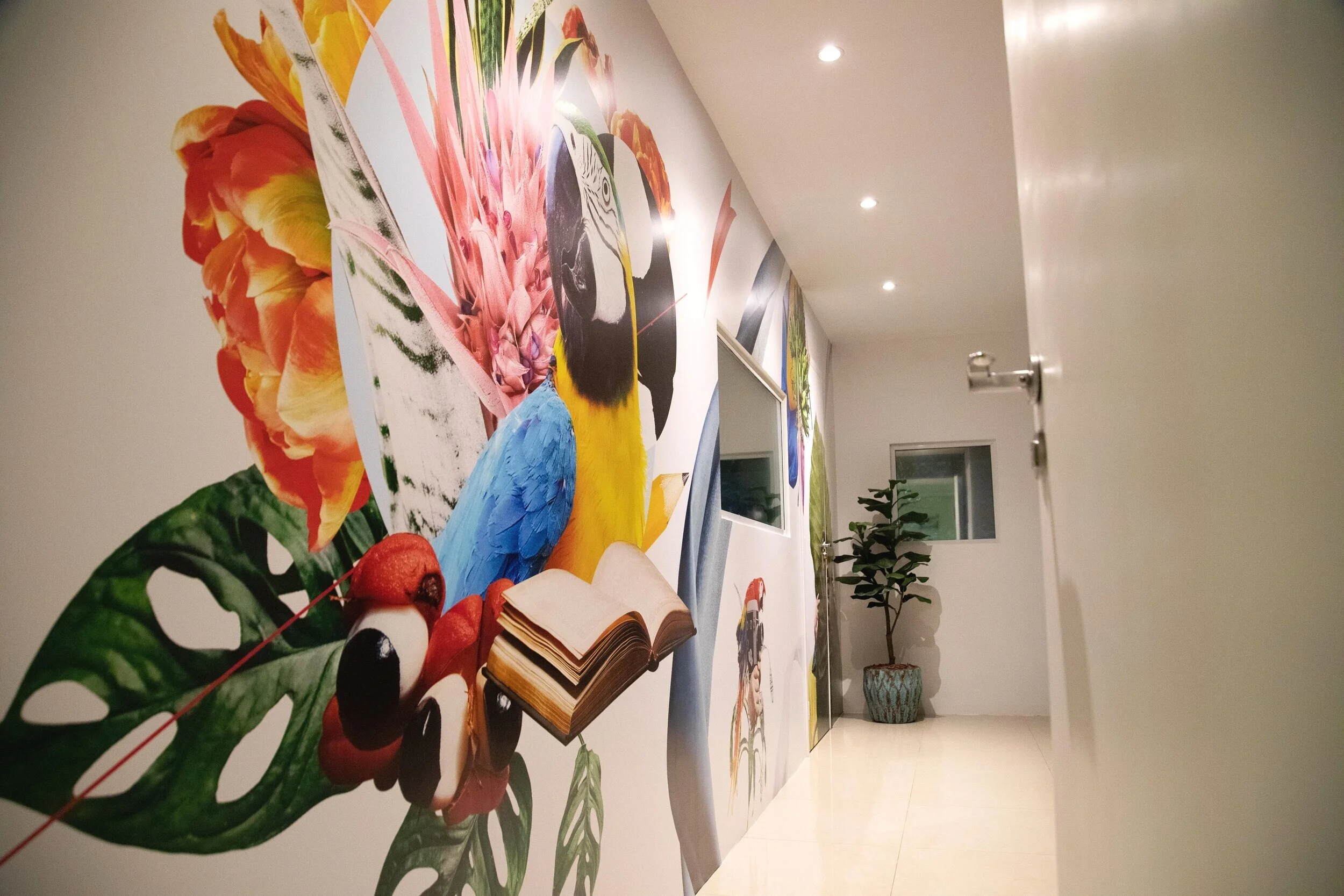 mural1.png