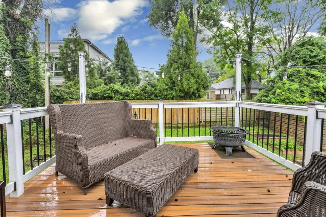 porch abck.jpg