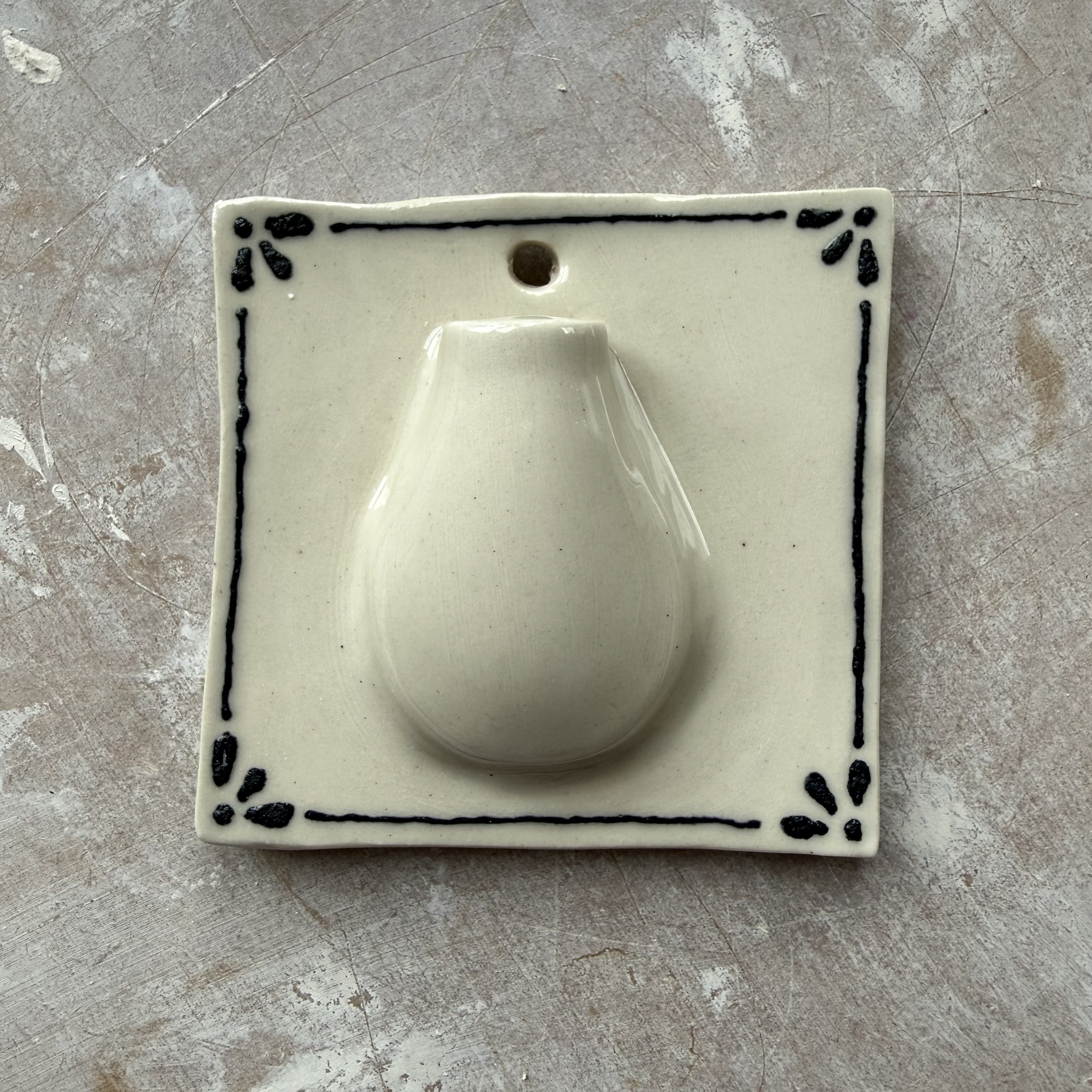 Dutch Roots Wall Vase