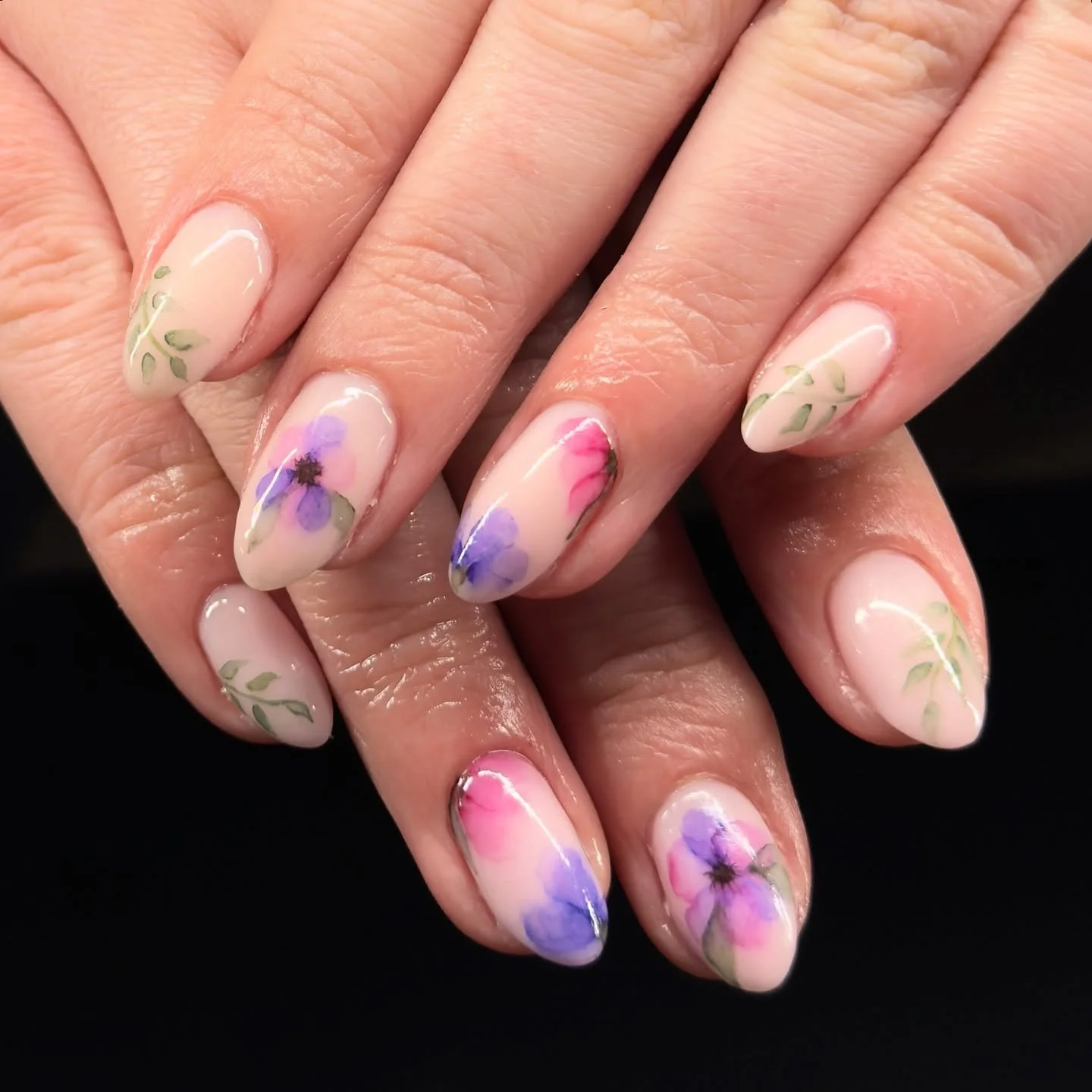 Can we all just take a moment to appreciate the talent of our @lauren_thatnailstudio 😍👏

How incredible are these Hand Painted Water Colour Florals 💐 

Lauren is still offering 20% off until 30th April 2026, head over to Timely &amp; select Lauren