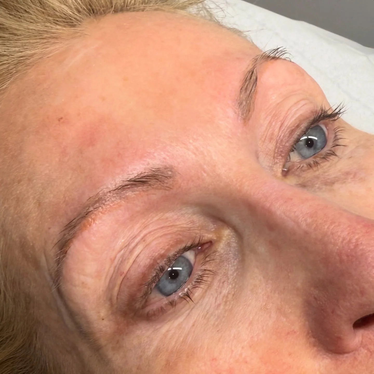 Undo-redo package pending ⚡️

Did you know that as part of her undo-redo packages @katyraenailartist.pmu offers Laser PMU Removal for half price when having them redone with her? 🙌 meaning she&rsquo;s a one stop shop to start fresh with your PMU💖

