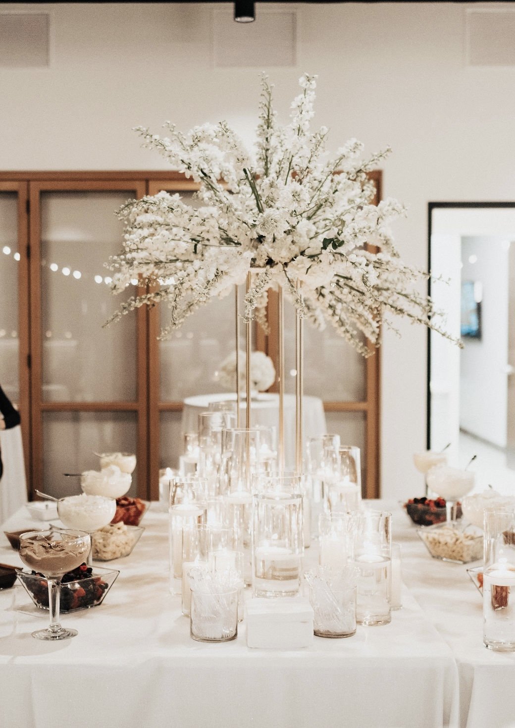 luxury-wedding-centerpiece-candle-display.jpg