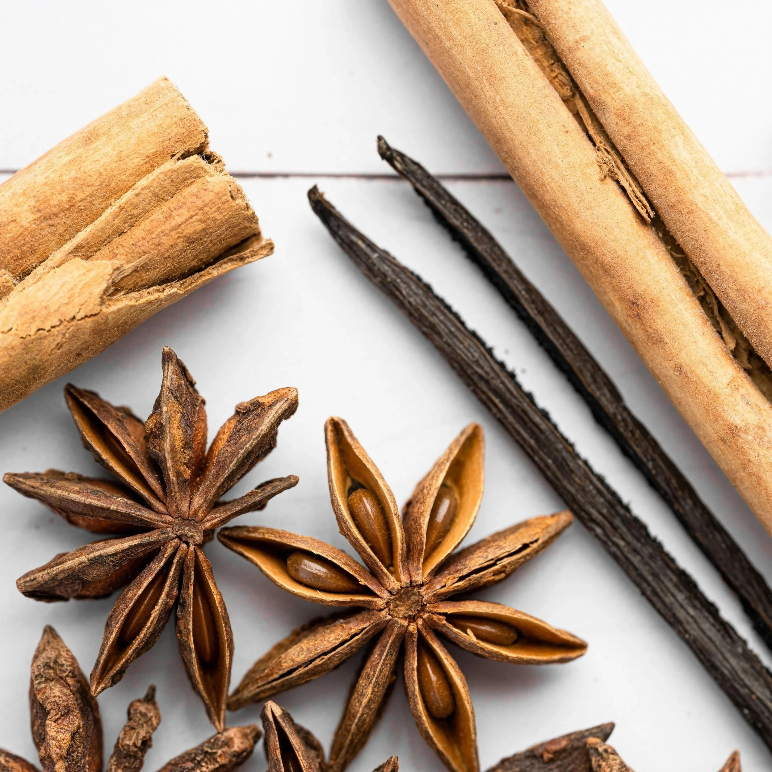 Velvet+Smoke+vanilla+star+anise+tobacco+white+background+Essence+of+Yadah.jpg
