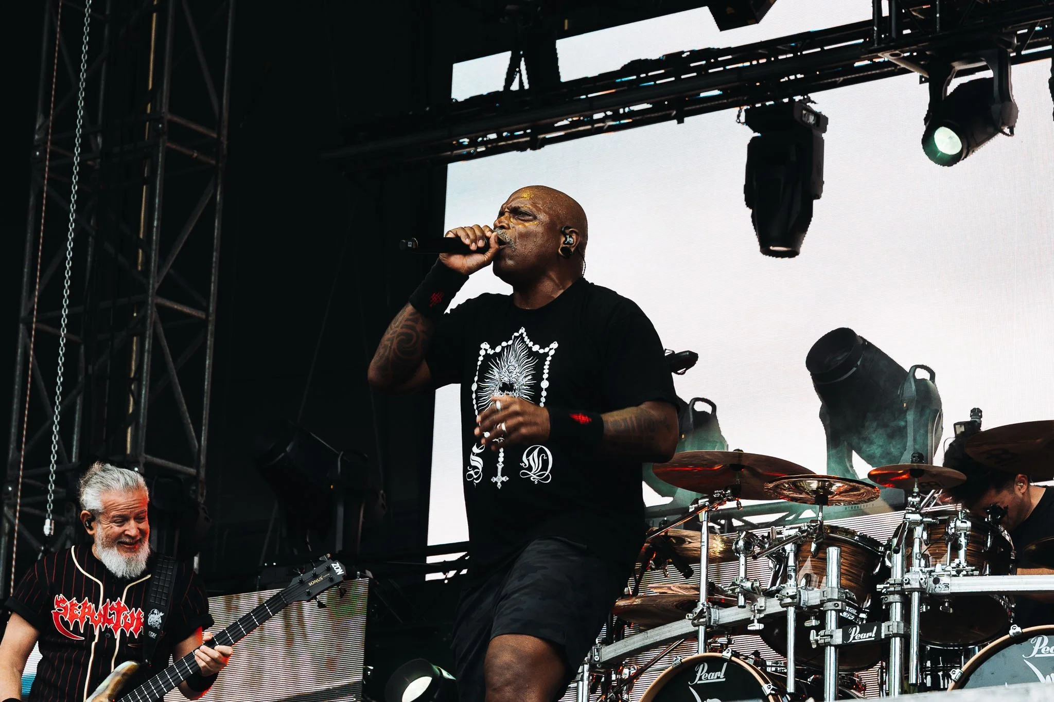 Sepultura Greenfield Ludovic Vergères-5.jpg