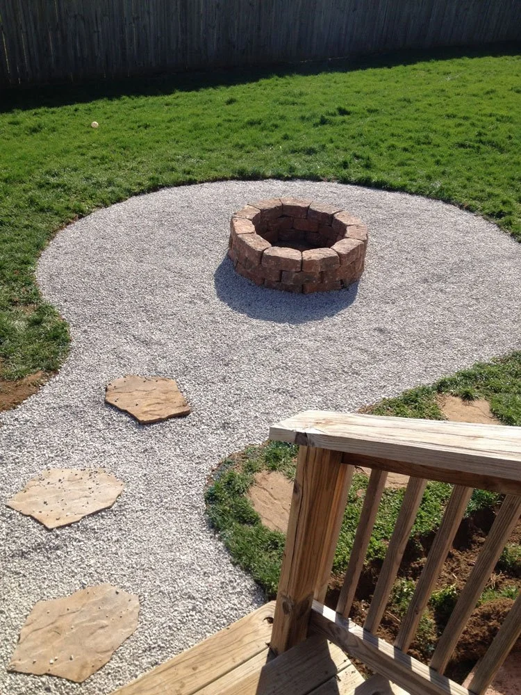 firepit-gravel-min.jpg
