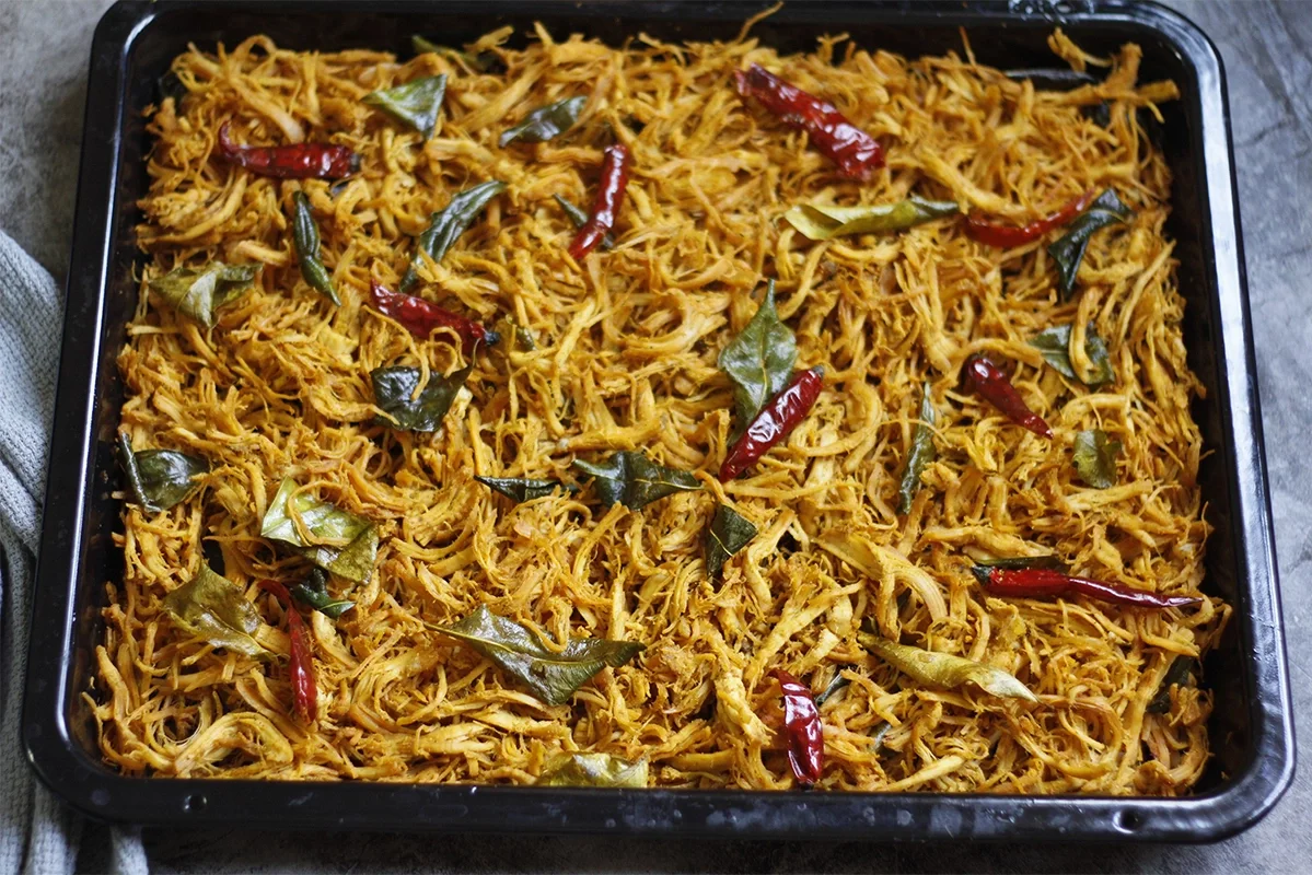 Kho Ga La Chanh.webp