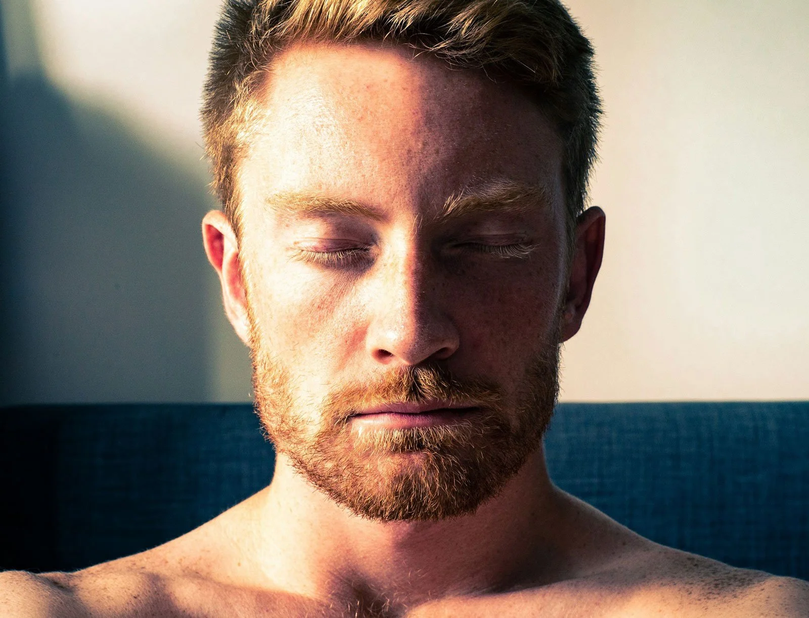 Man experiencing benefits of psilocybin-facilitated therapy work