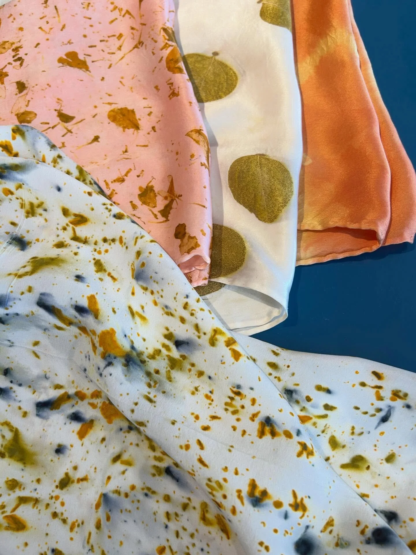 Local Cape artisan @northeast_dyeworks dropped off a gorgeous selection of silk scarves for the shop! All Becca&rsquo;s scarves are hand dyed with sustainably harvested botanicals on 100% silk. They are to-dye-for (catch the pun? 😉)