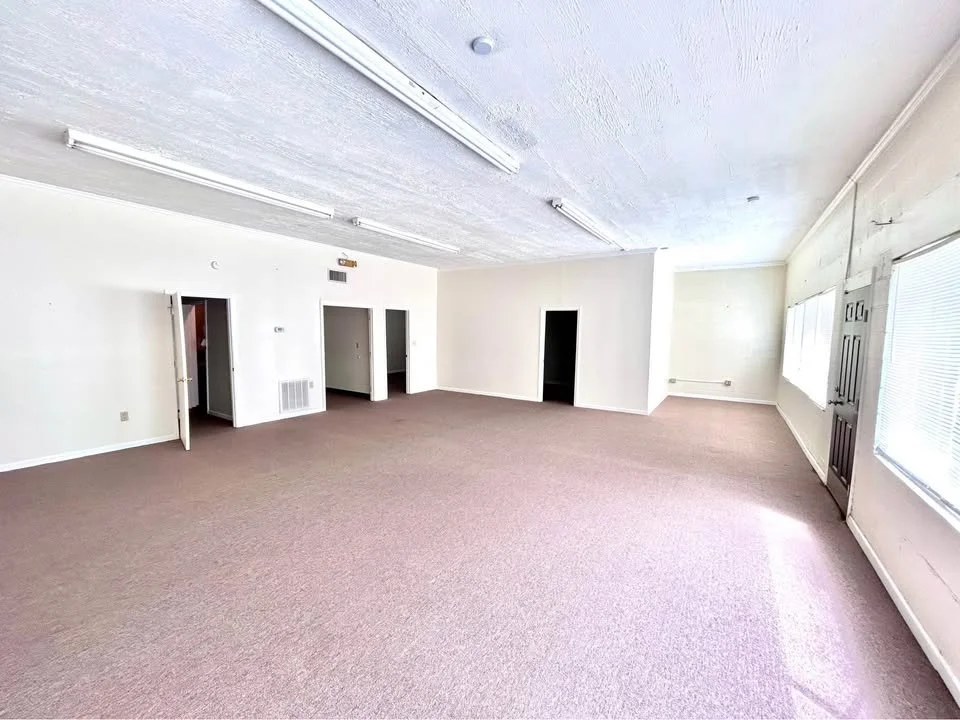 222 W. Monroe St. Interior - lobby
