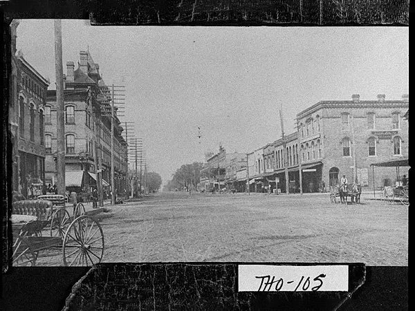 A vintage photo of Broad Street in downtown Thomasville, Georgia