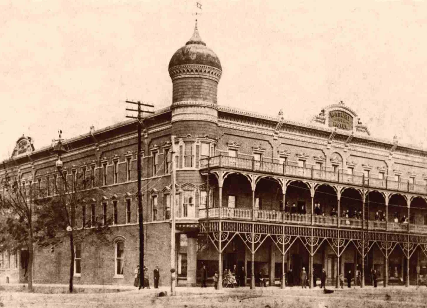 Photo of one of Thomasville’s luxurious hotels 