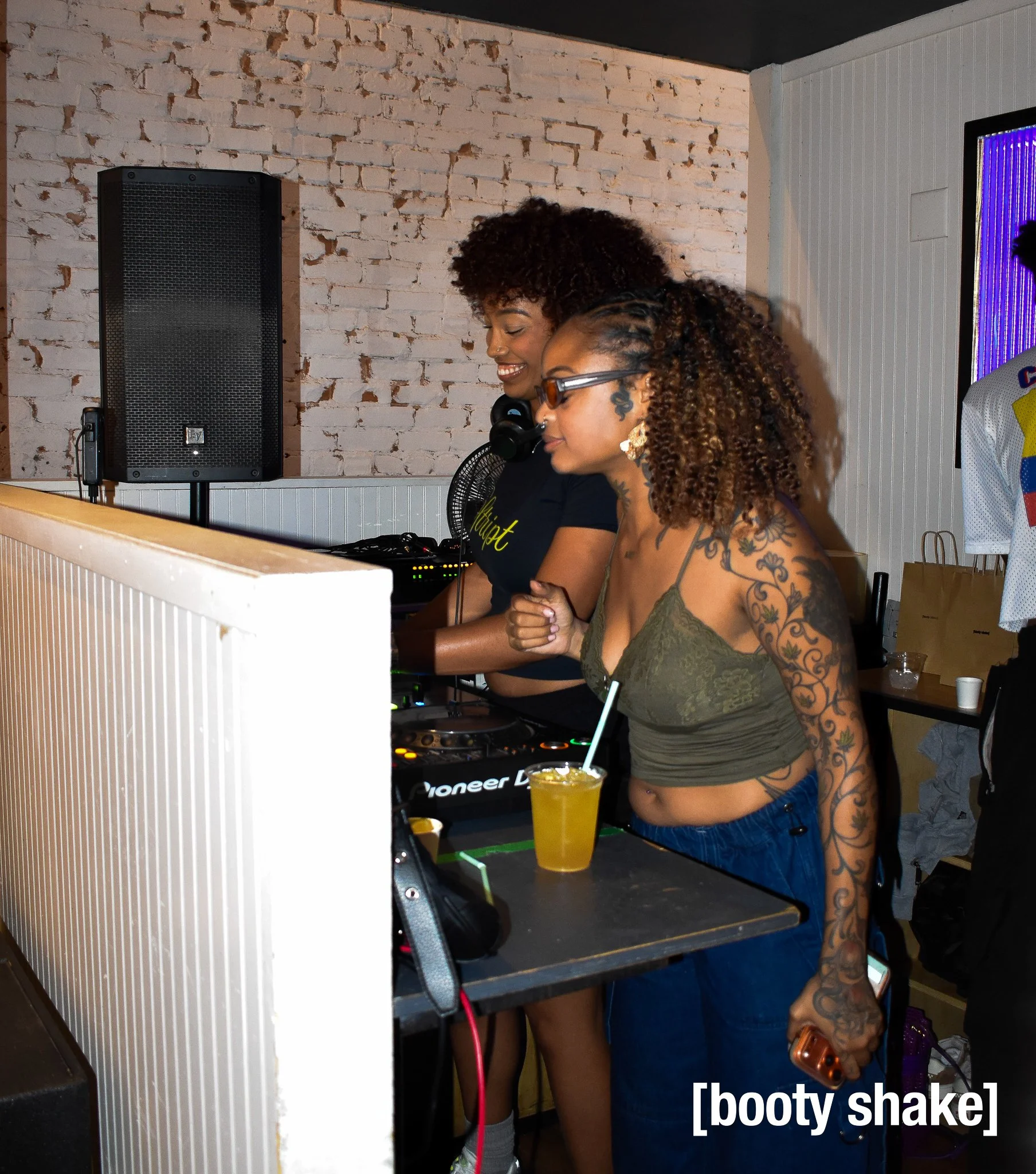 bootyshakedayparty-217.jpg