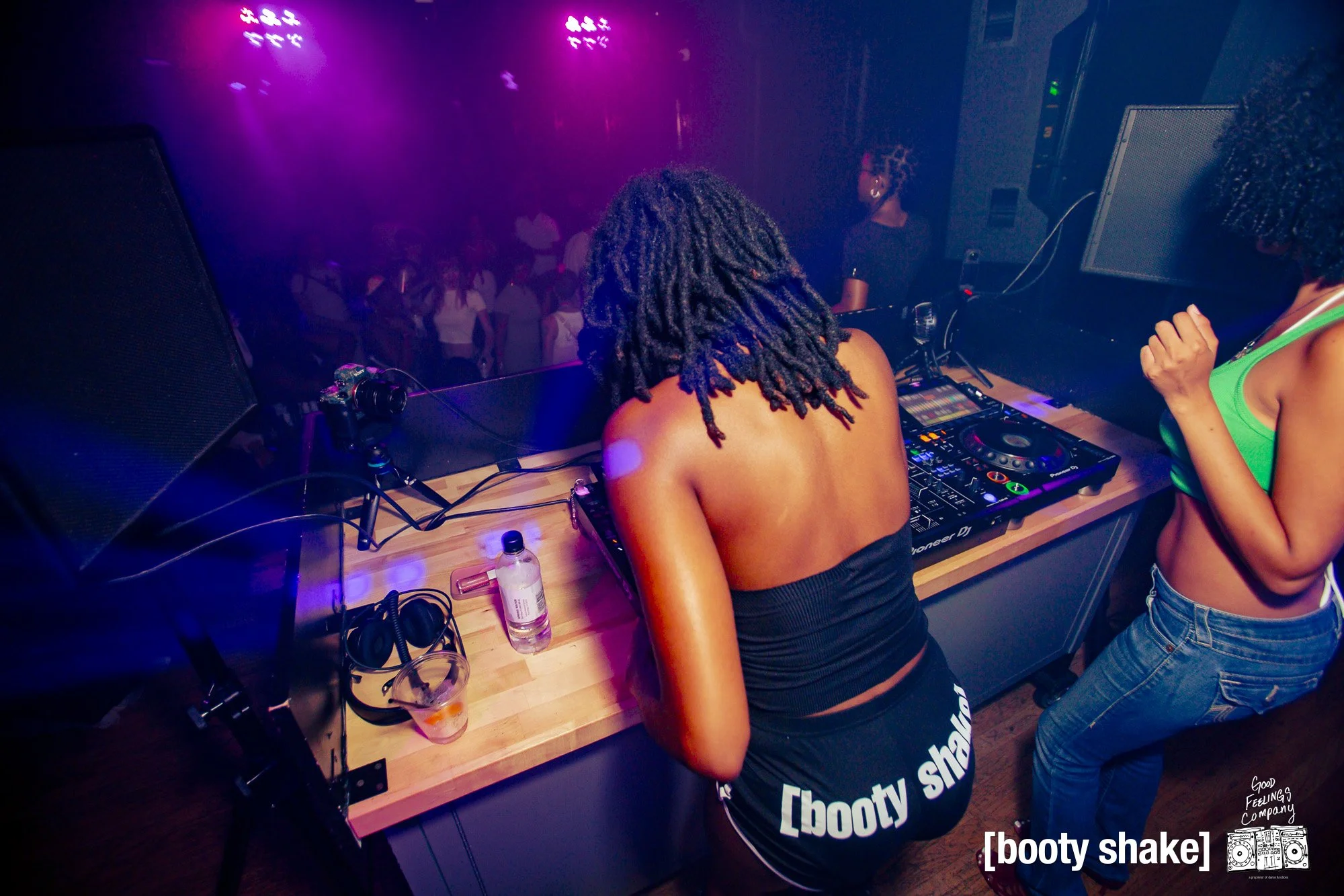 Booty Shake 5.22.26 logo-218.jpg