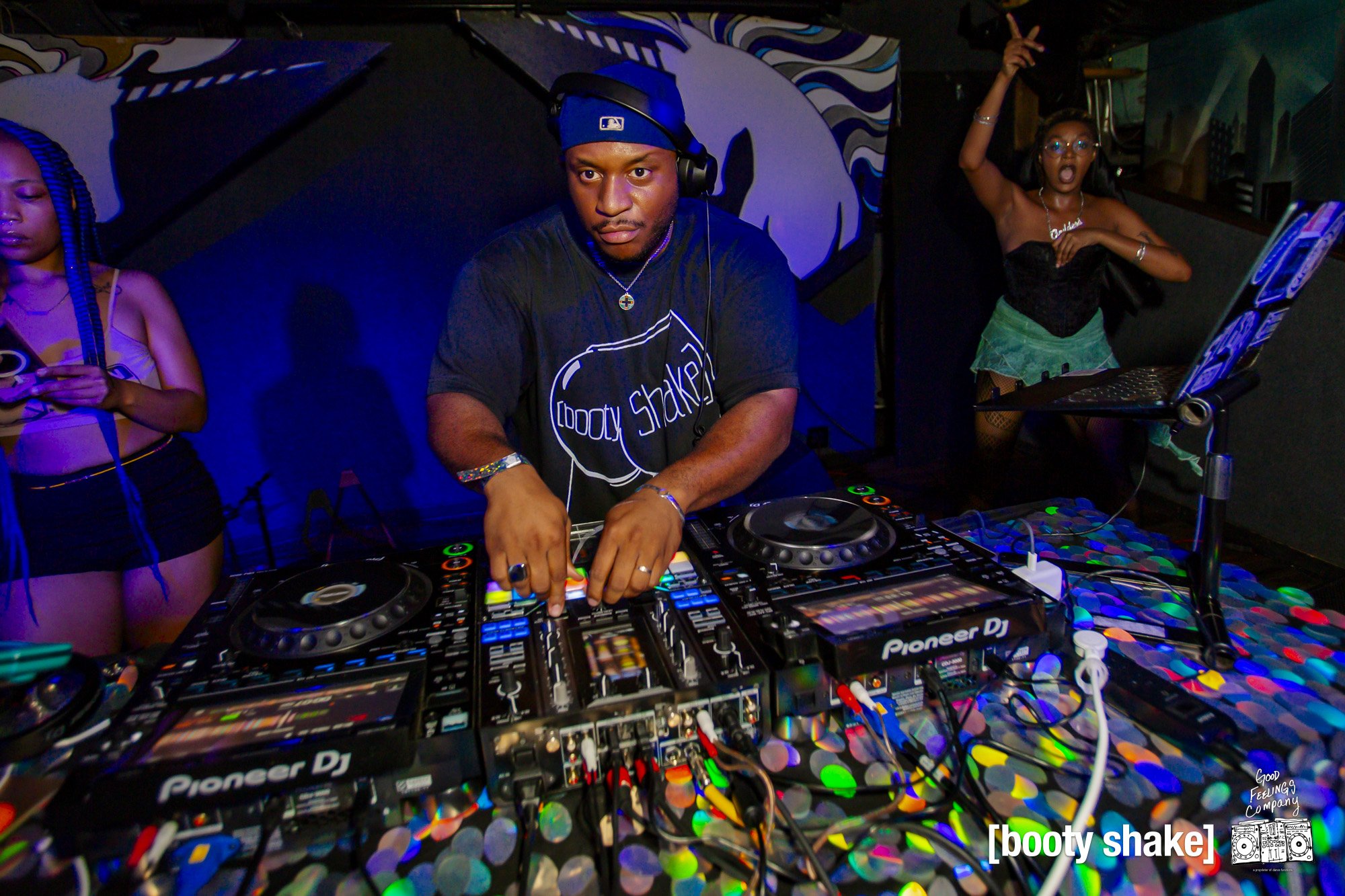 BOOTY SHAKE 8-22-25 LOGO-235.jpg