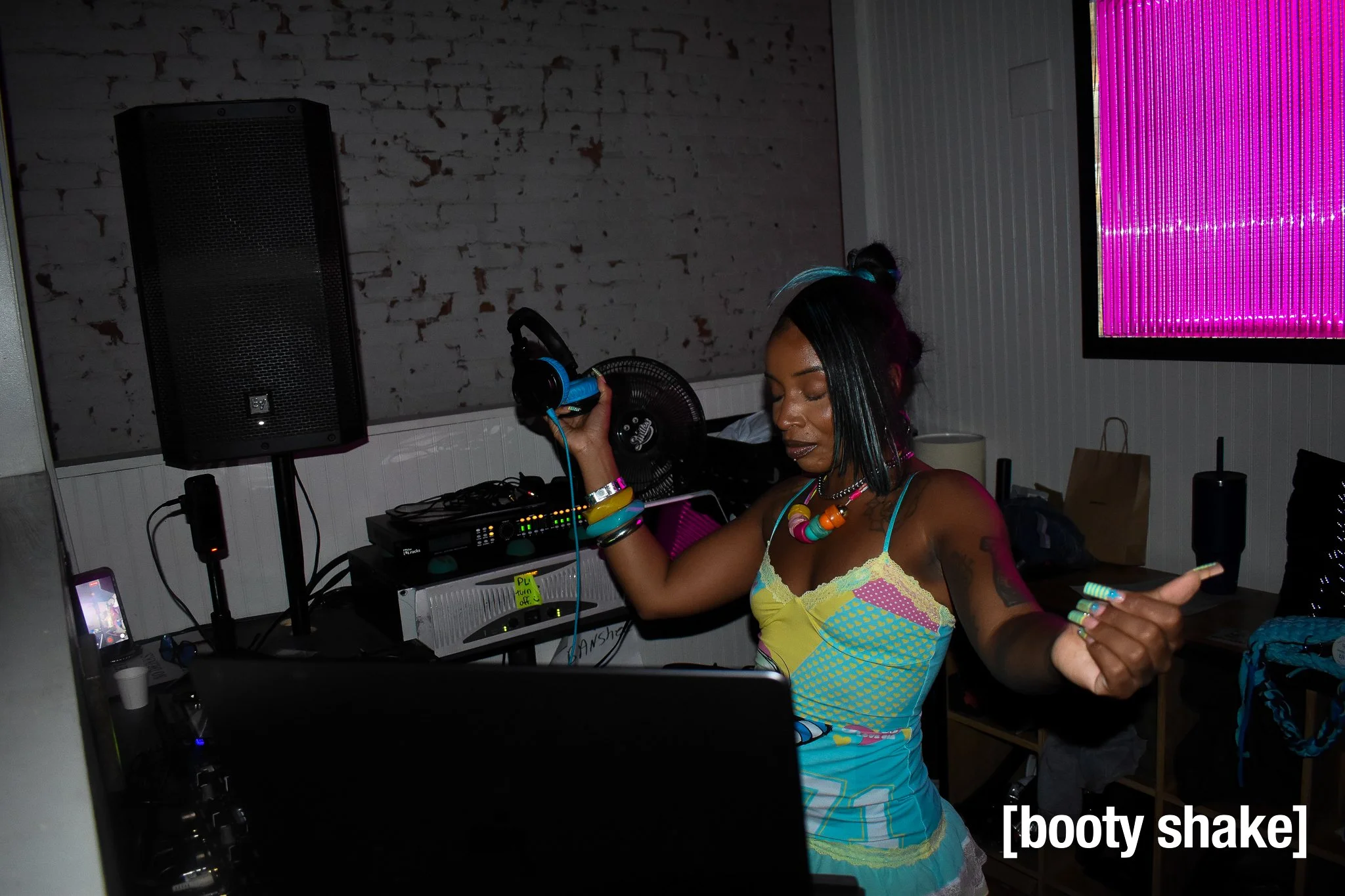 bootyshakedayparty-39.jpg