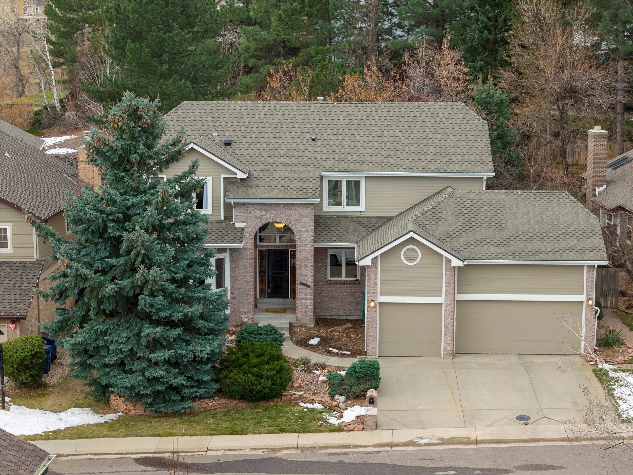 15246 W Ellsworth Pl(MLS)(D)-3.jpg