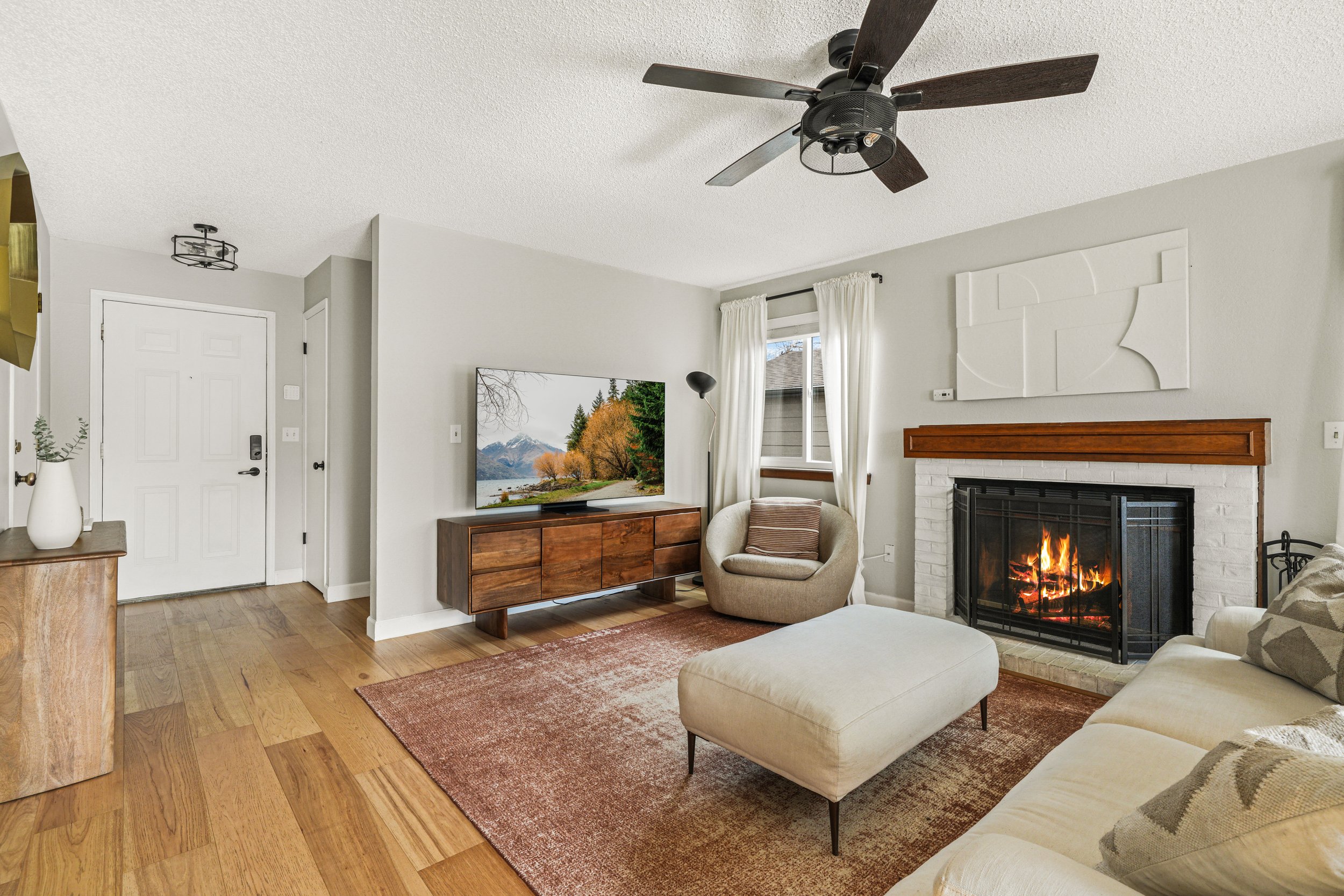 4916 W 61st Pl(MLS)-5.jpg