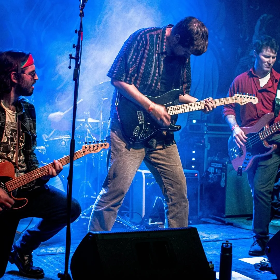 Join us at Siren Rock this weekend for tasty jams and tasty beers! 🍺🎸

@sirenrockbrewing 

--

This photo of us is like a renaissance painting and one of the best pics we've ever had taken. Sorry you can't see Jacob, but that would be too much awes