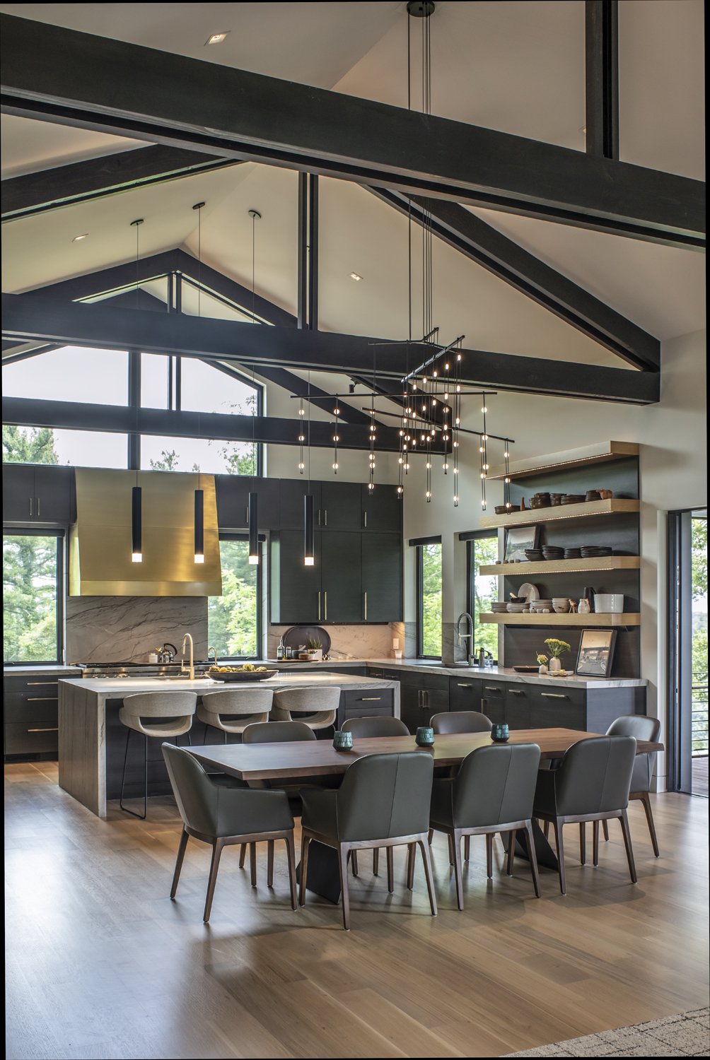 Beautiful Modern Kitchen with high ceilings in the Reynolds Mountains