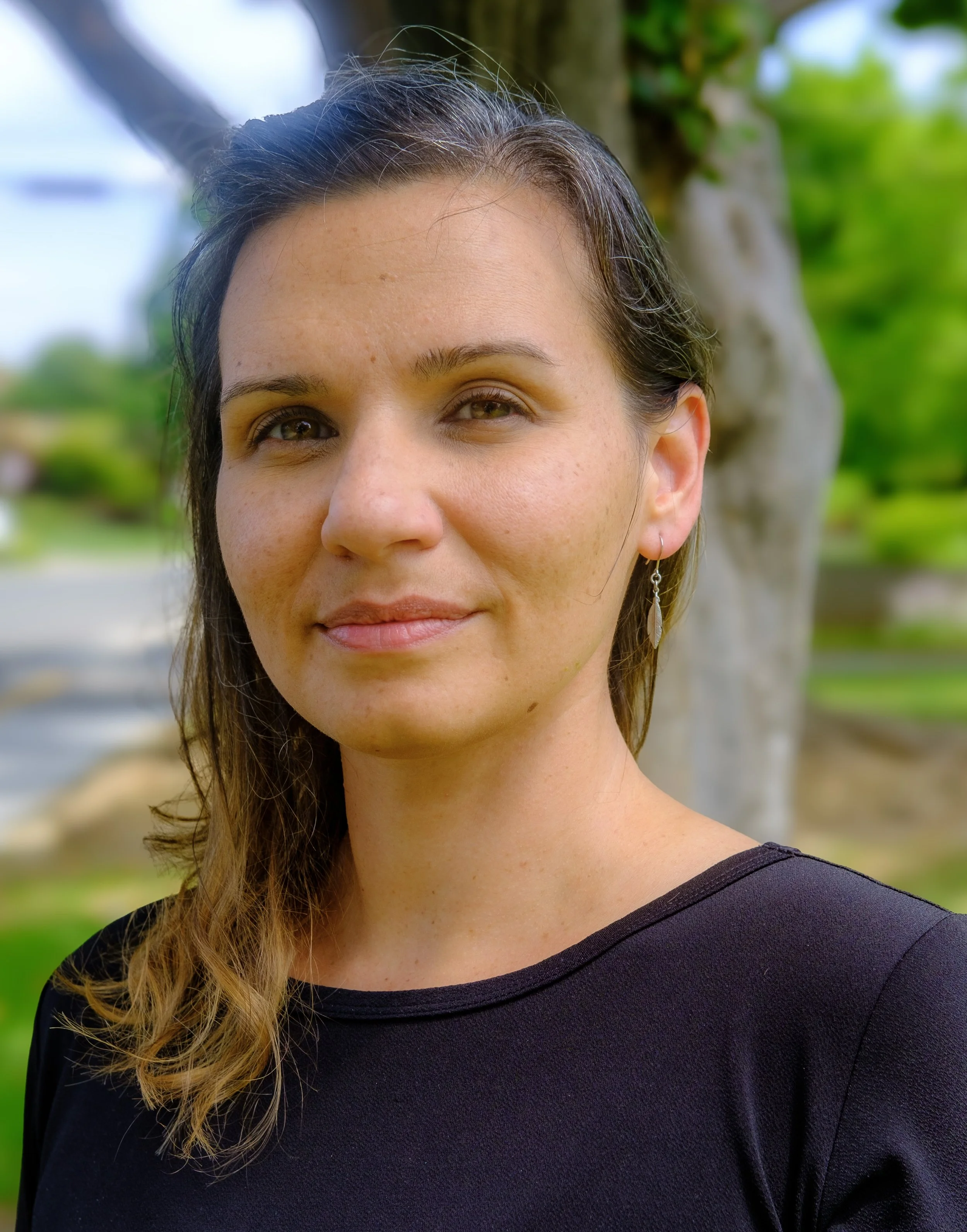 Coach Jenn outdoors to inspire personal growth