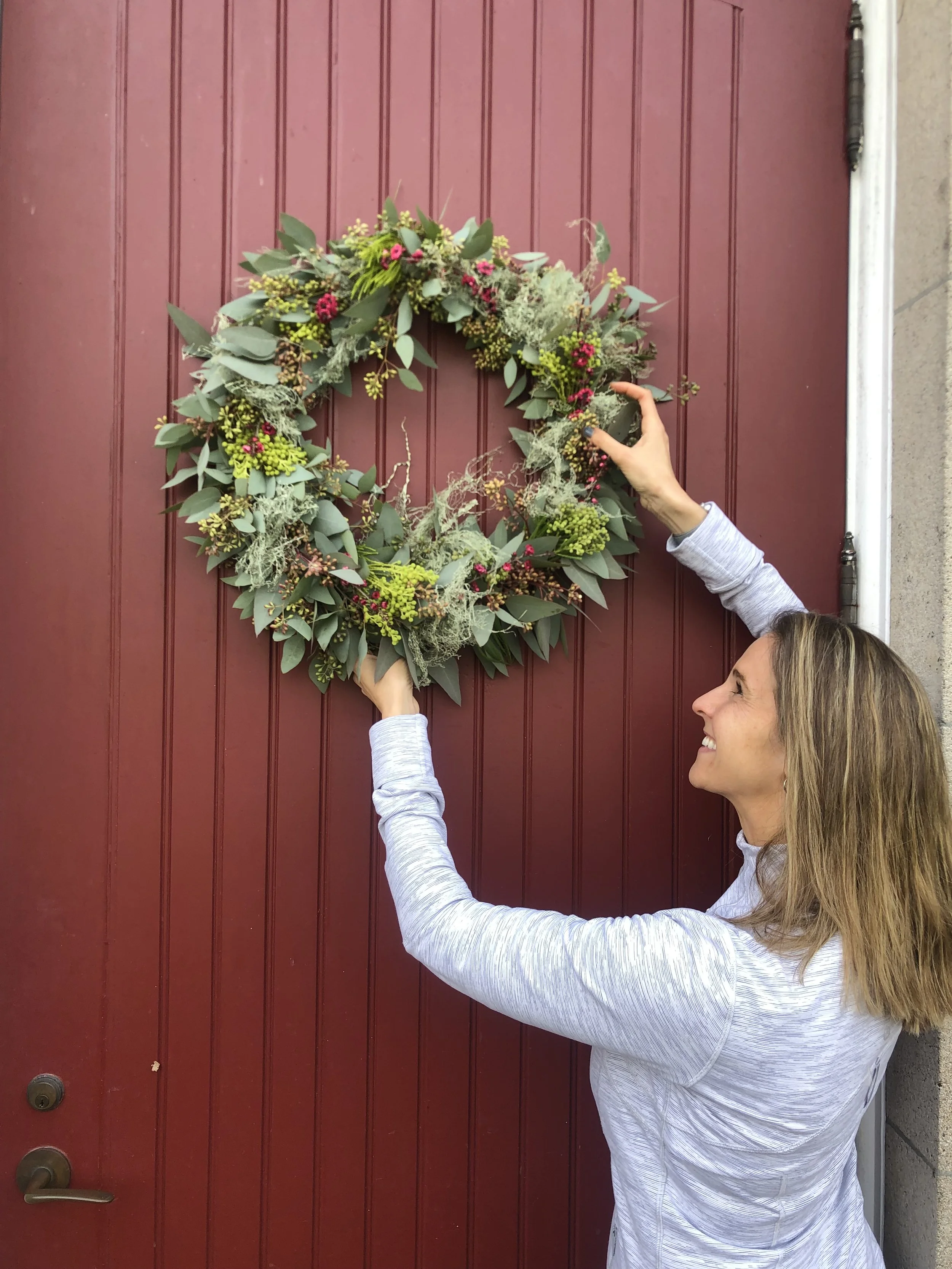 Nitsa- Hanging Wreath on Door.jpeg