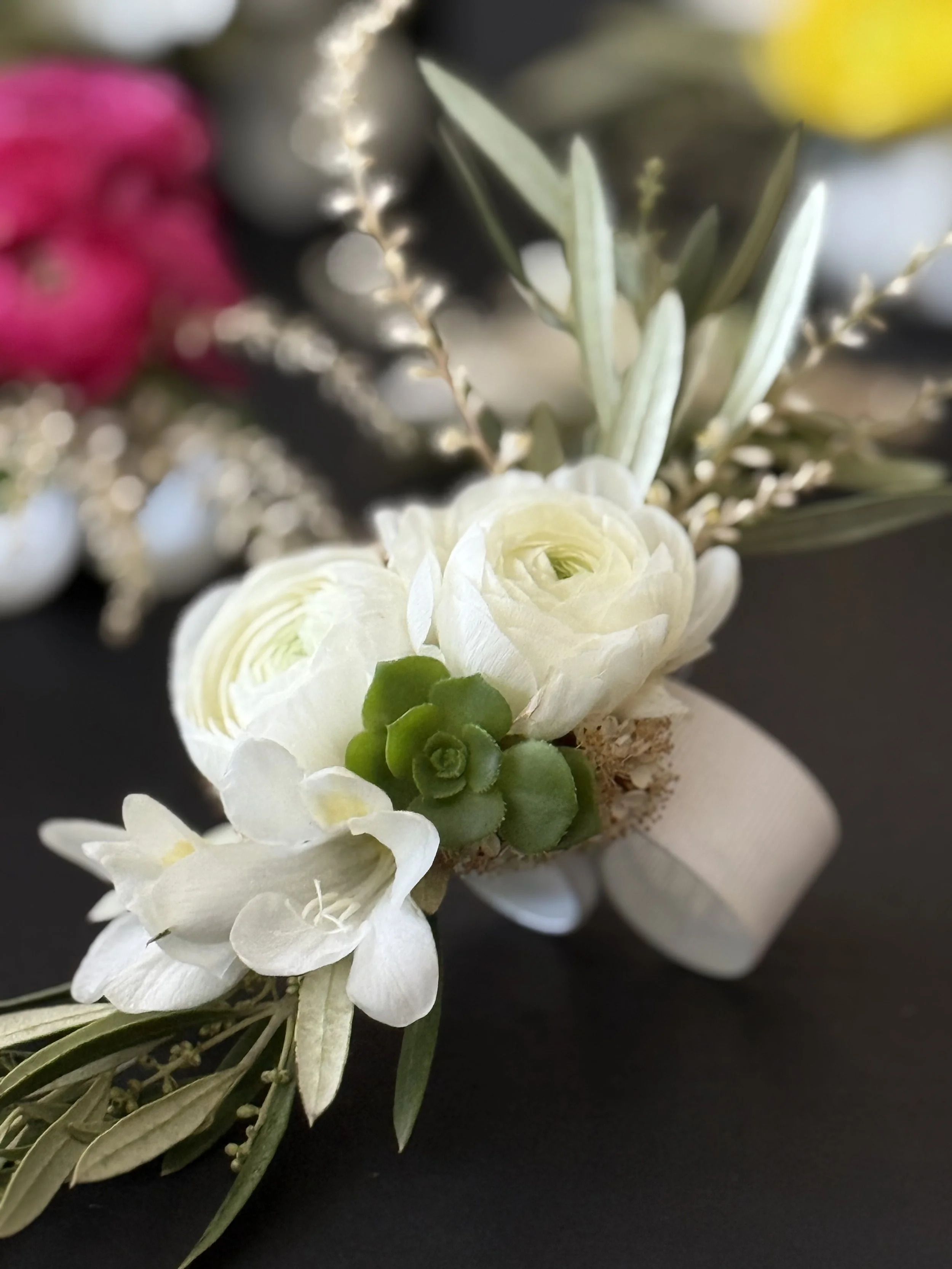 Nitsa Designs Corsages & Boutonnieres